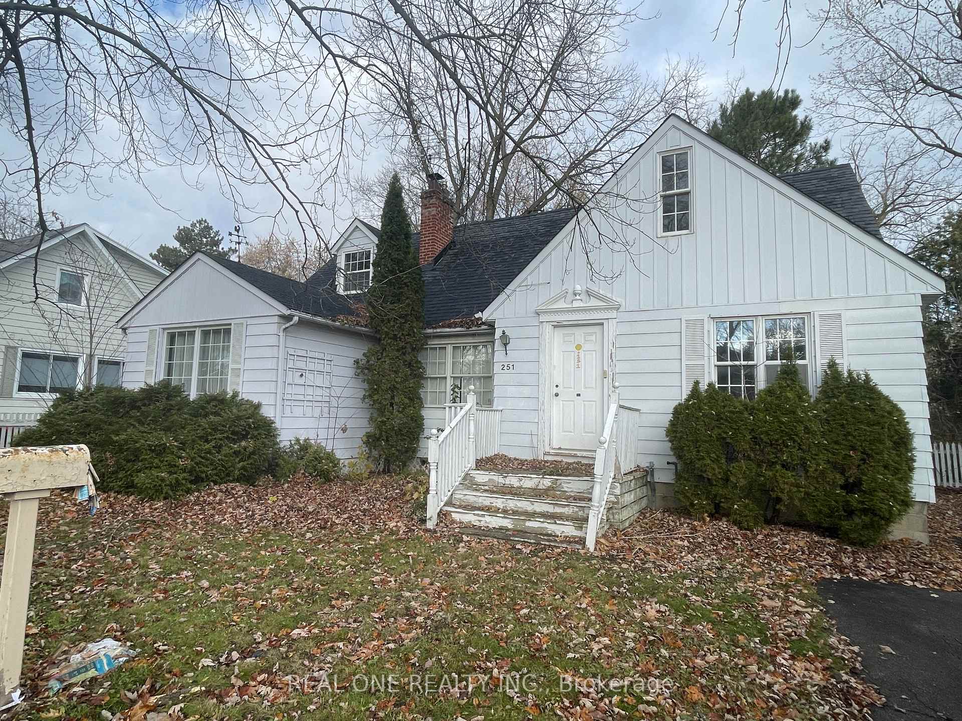 251 Richmond Street