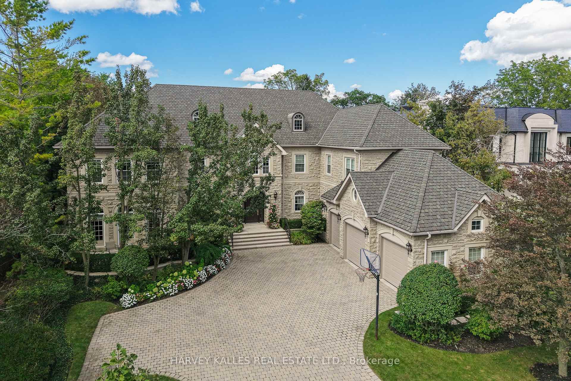 43 Thornbank Road