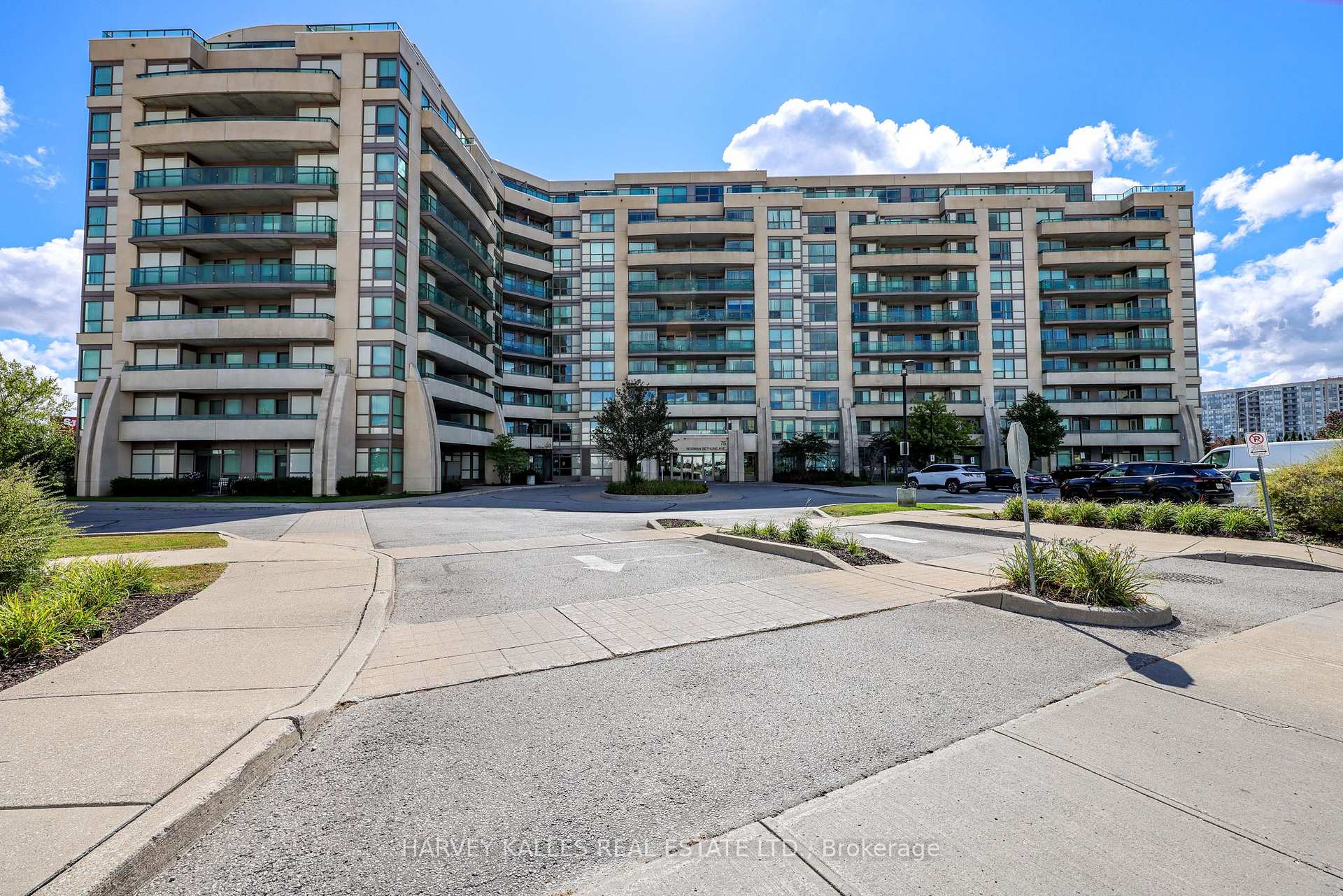 75 Norman Bethune Avenue