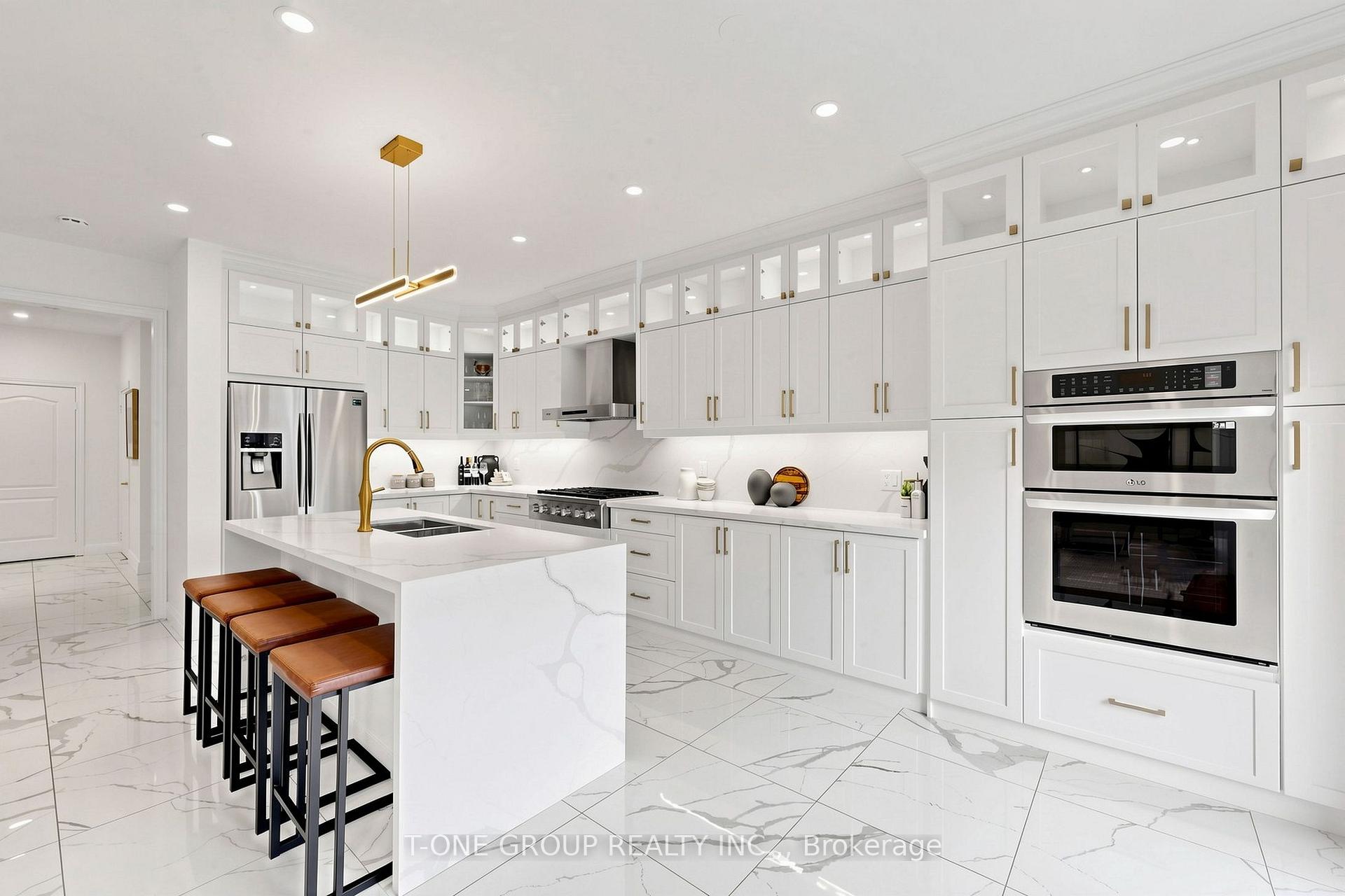 87 Serene Way