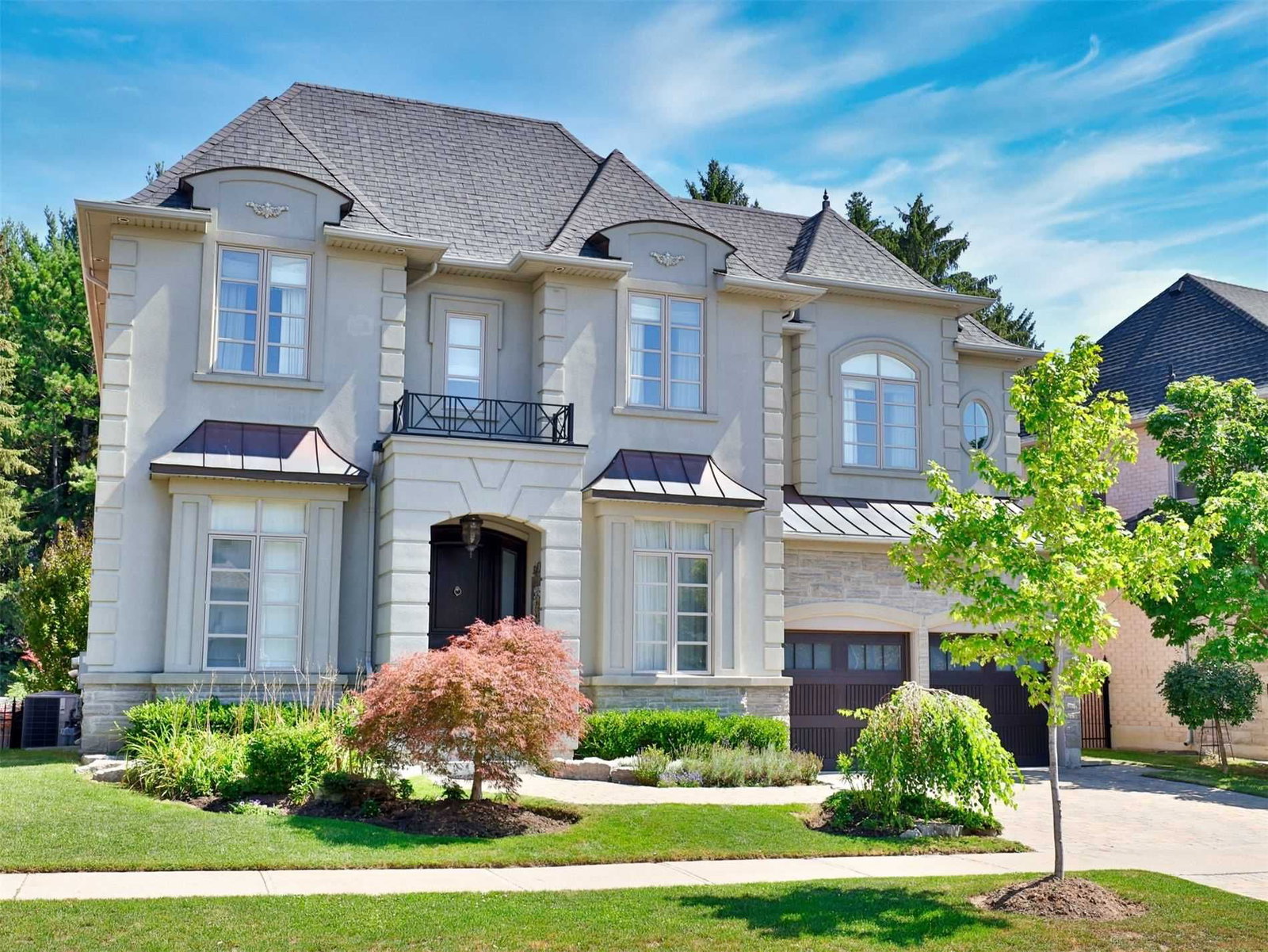 443 Paradelle Dr