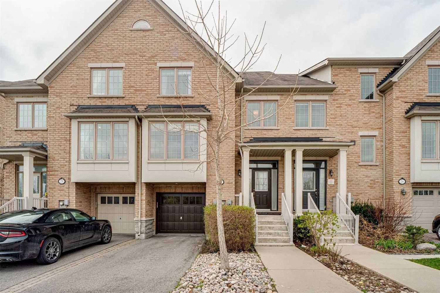 8900 Bathurst St