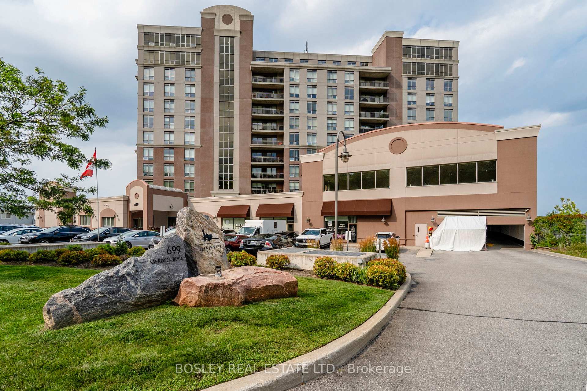 699 Aberdeen Boulevard