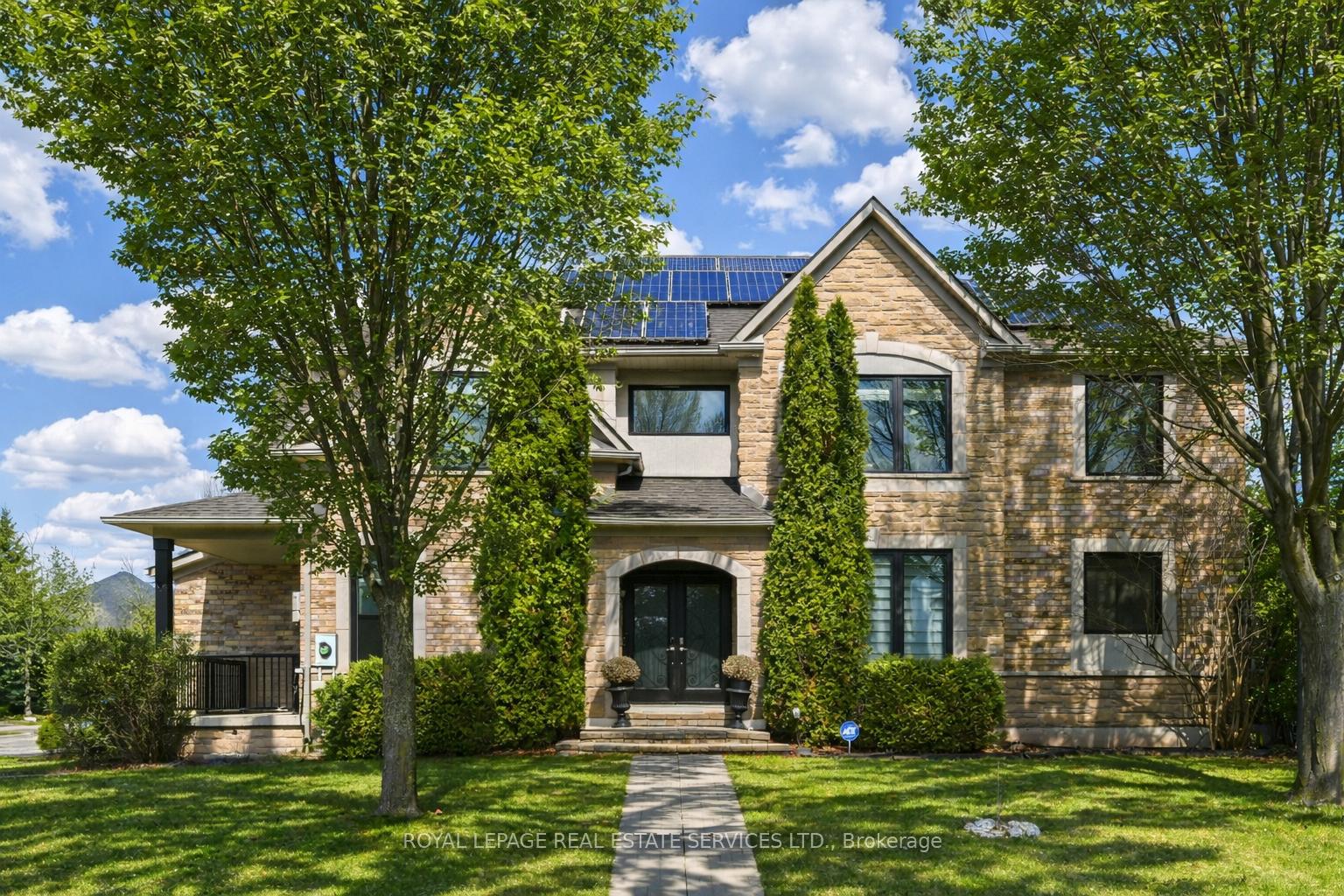 2353 Woodcrest Drive