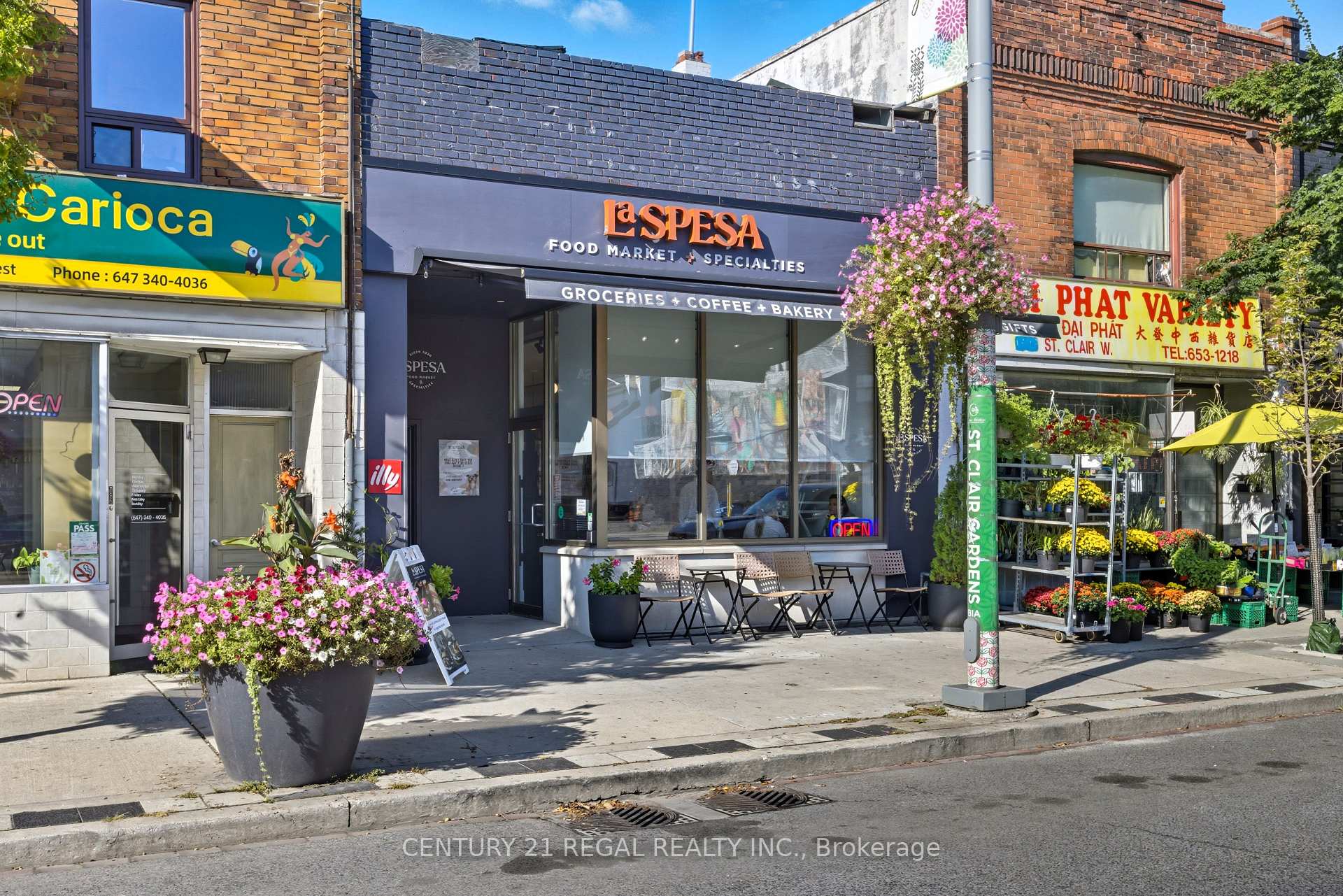 1700 St Clair Avenue W