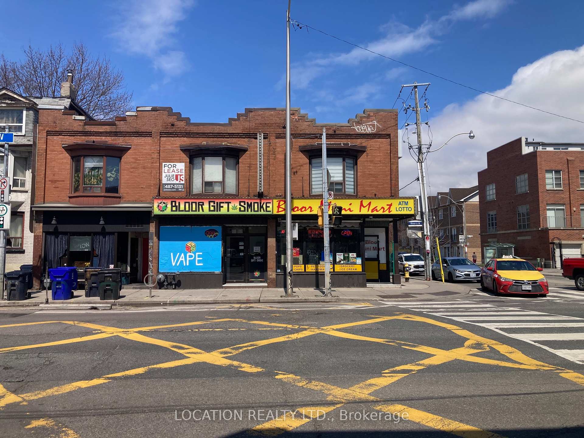 1422 Bloor Street W