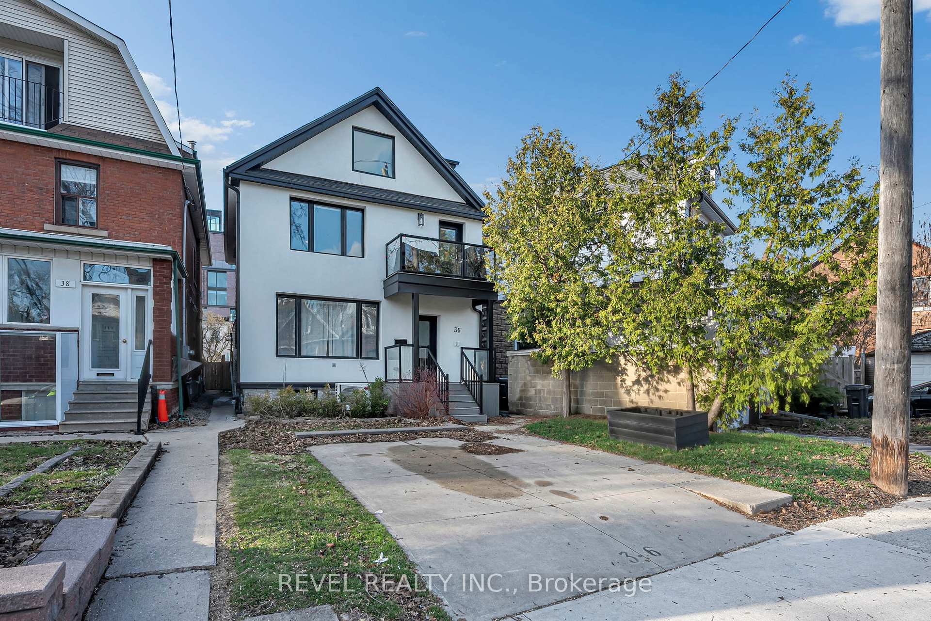 36 Humberside Avenue