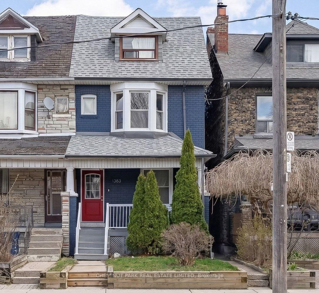 1383 Lansdowne Avenue