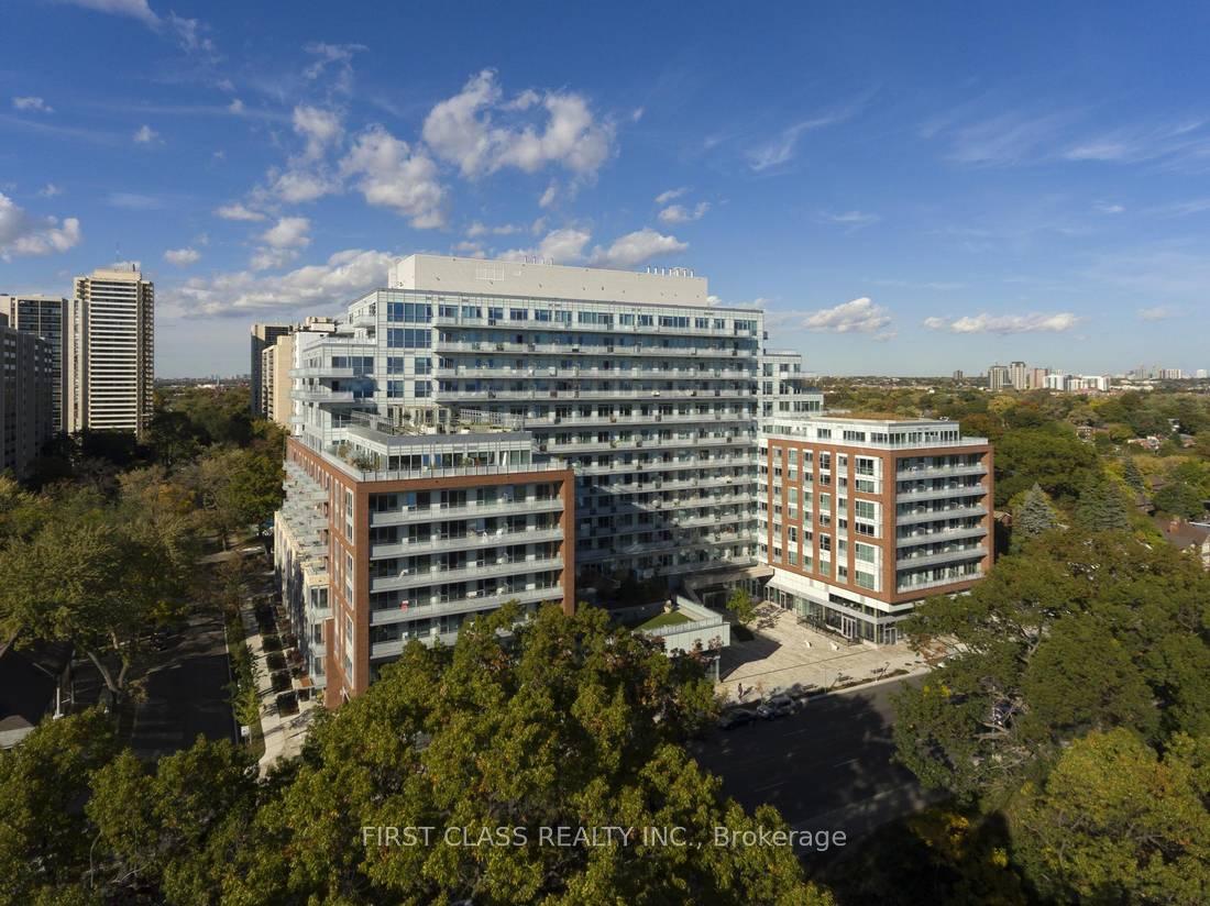 1830 Bloor Street W