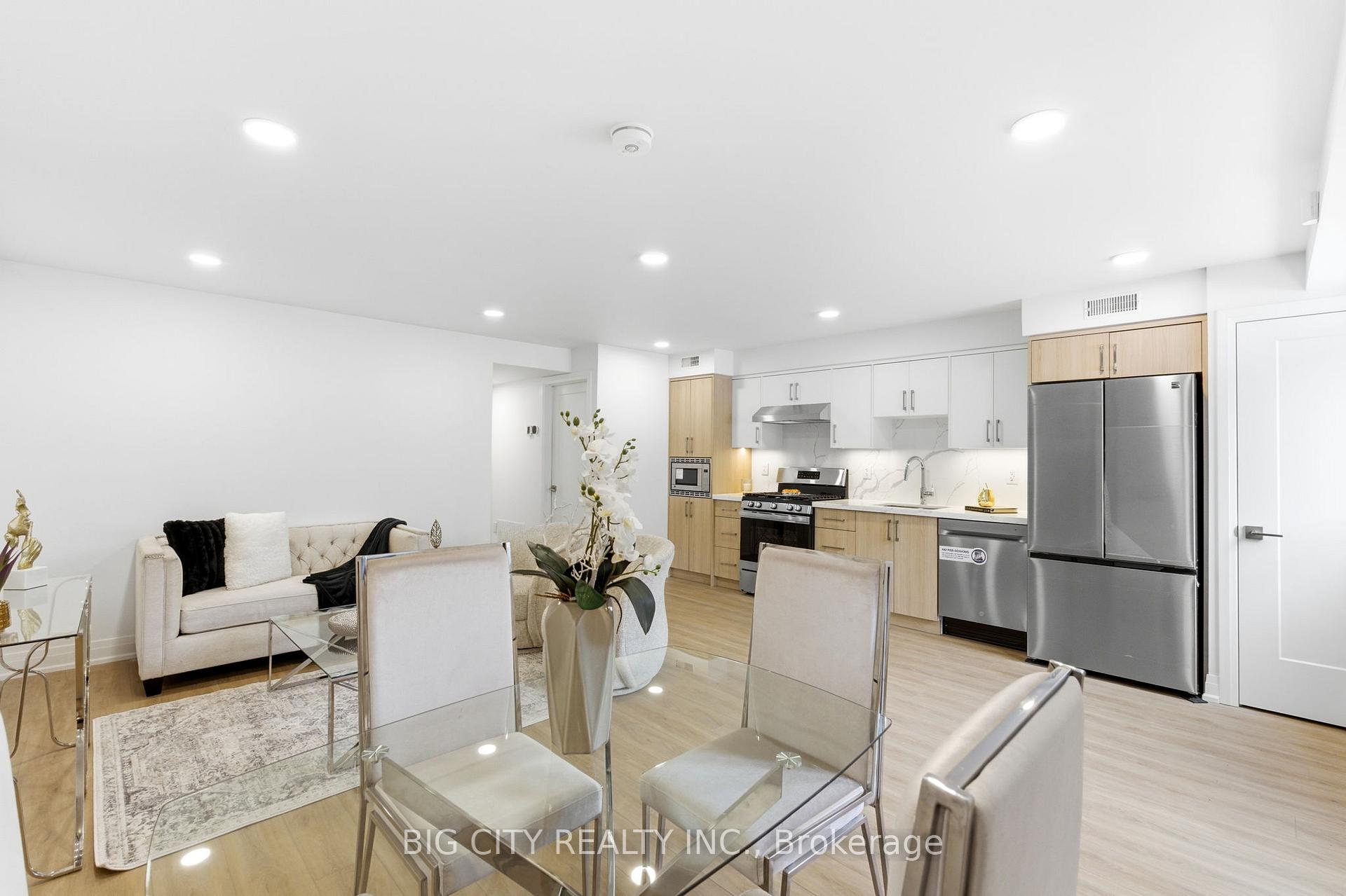 68 Westholme Avenue