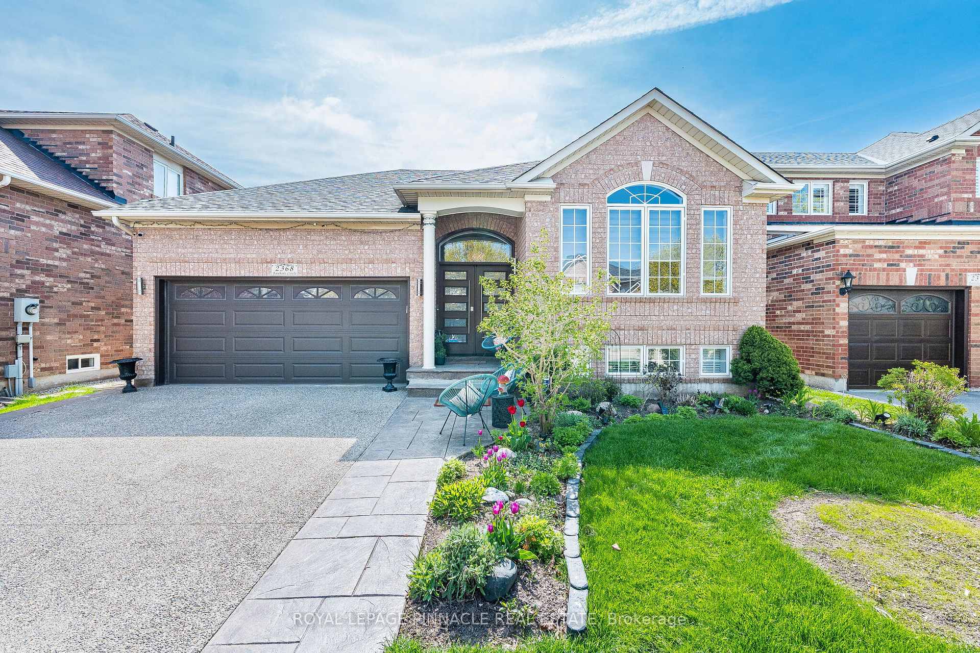 2368 Foxhole Circle