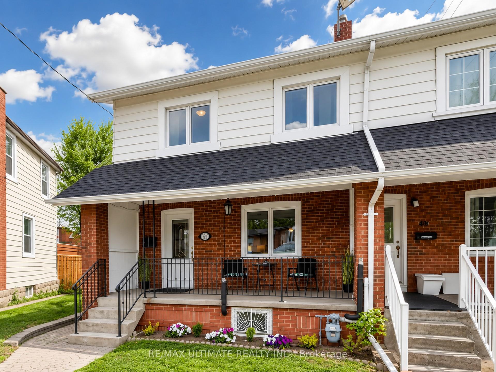 35 Blackthorn Avenue