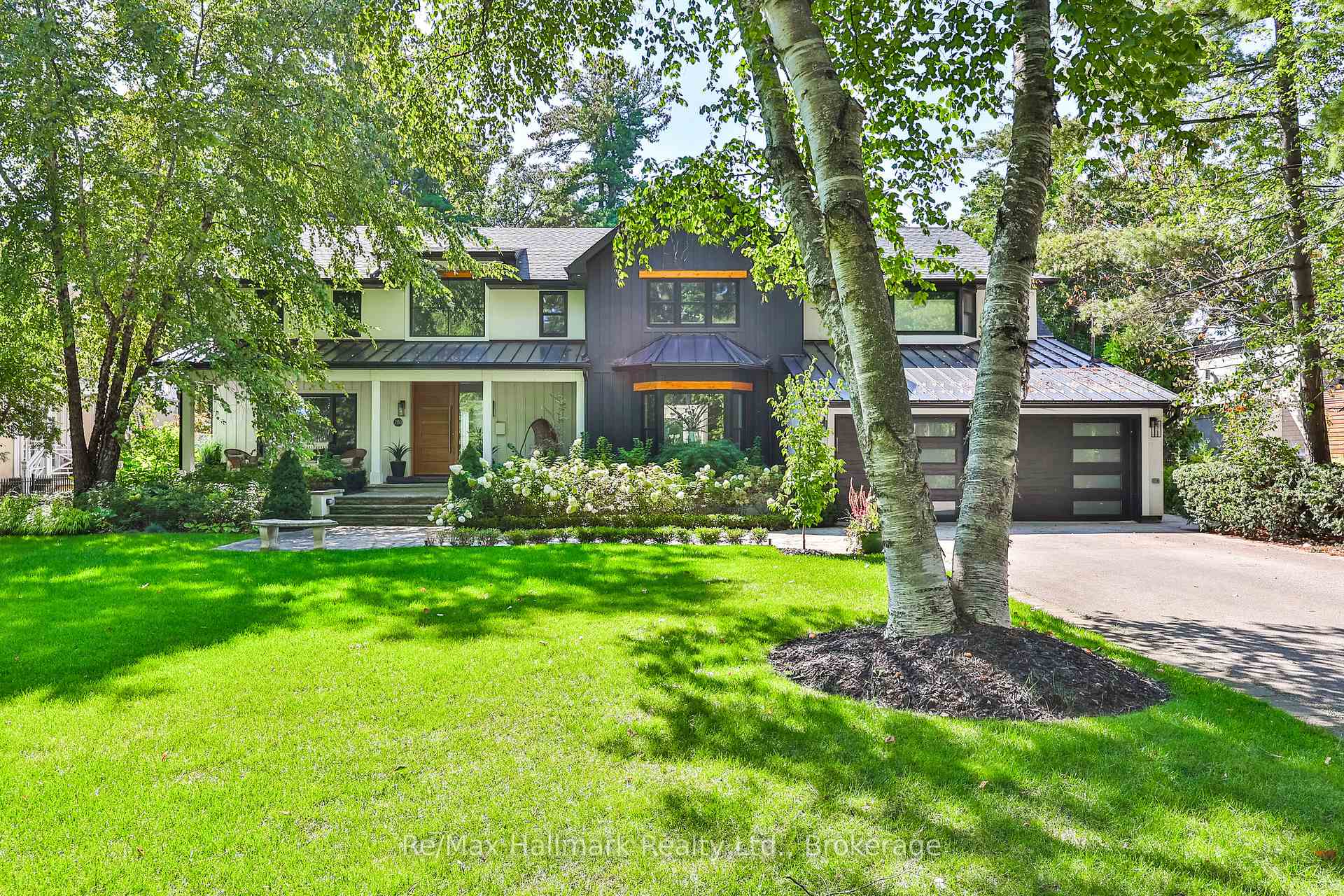 200 Chartwell Road