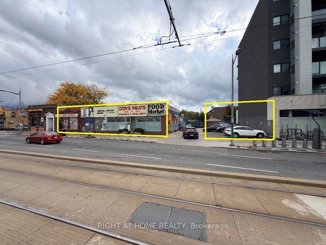 1745,1747 & 1753 St. Clair Avenue W