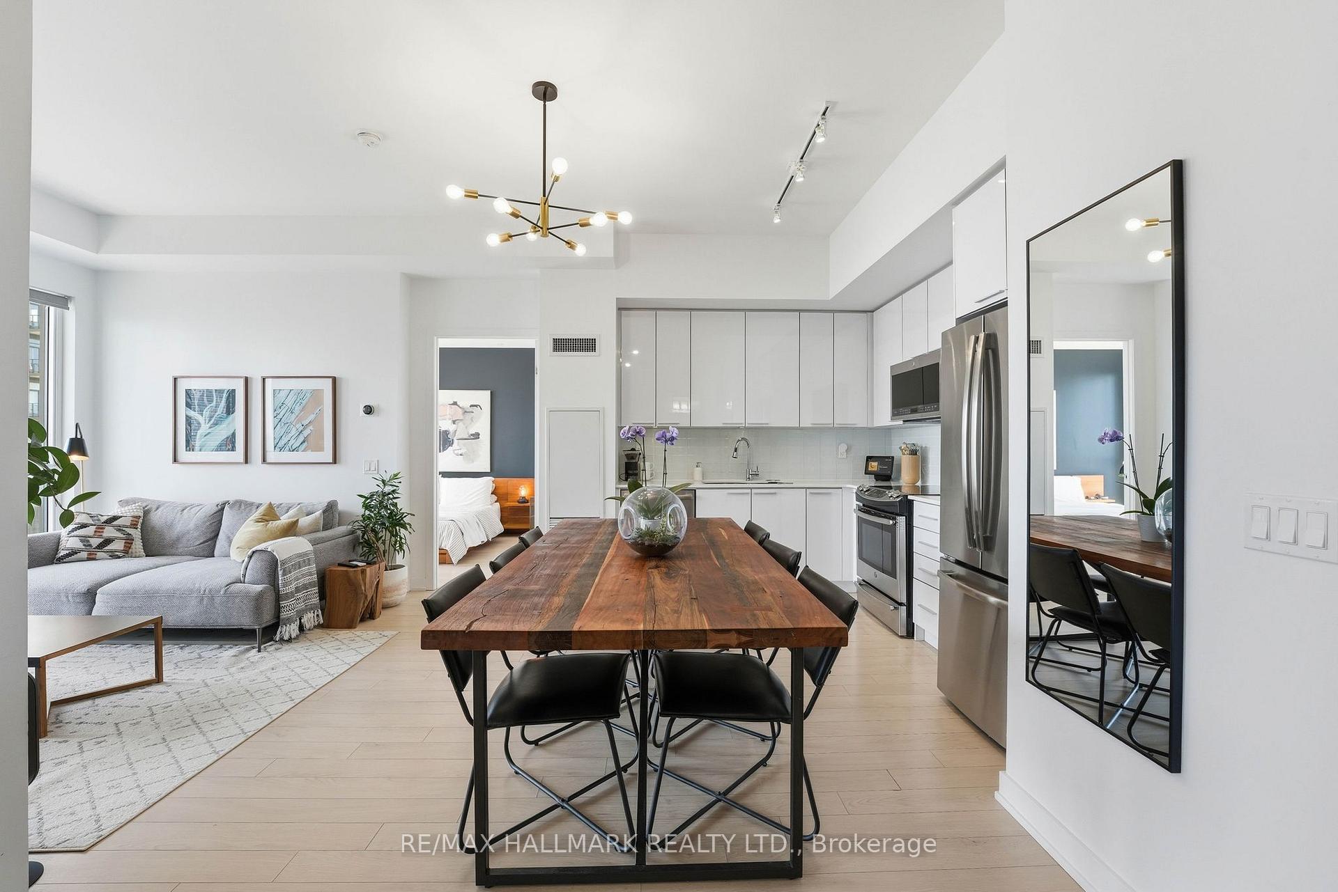 10 Park Lawn Road