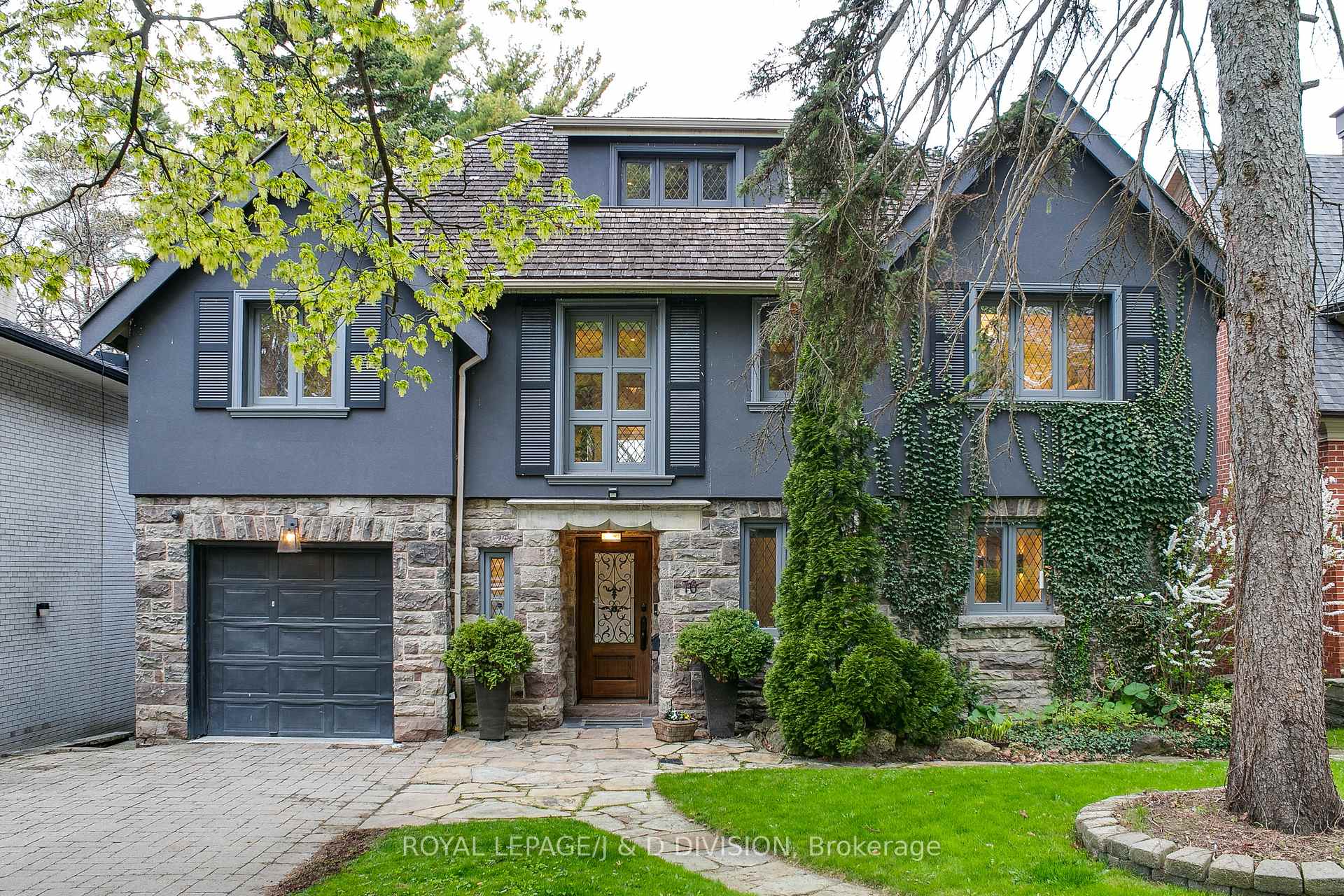 76 Brule Gardens