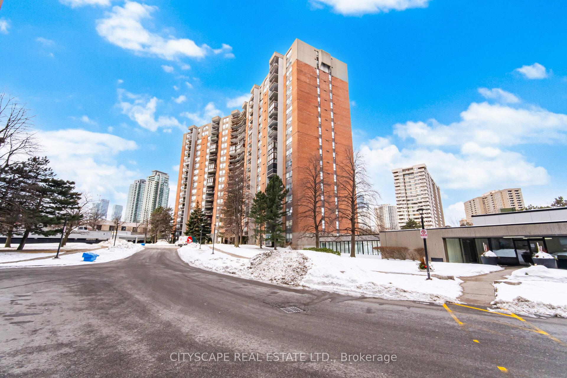 20 Mississauga Valley Boulevard