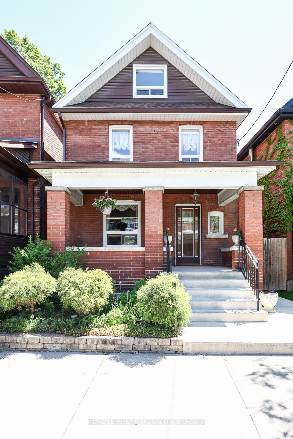 553 Runnymede Road
