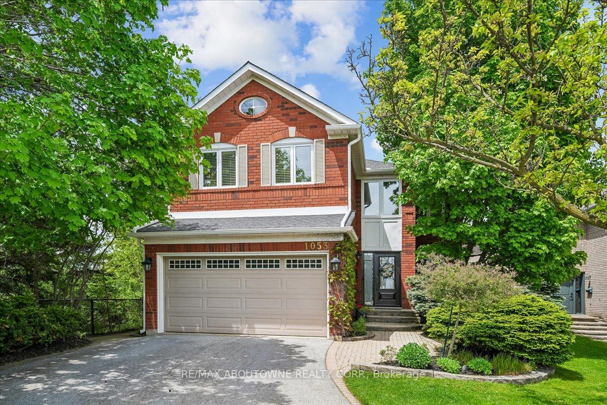 1053 Old Oak Drive