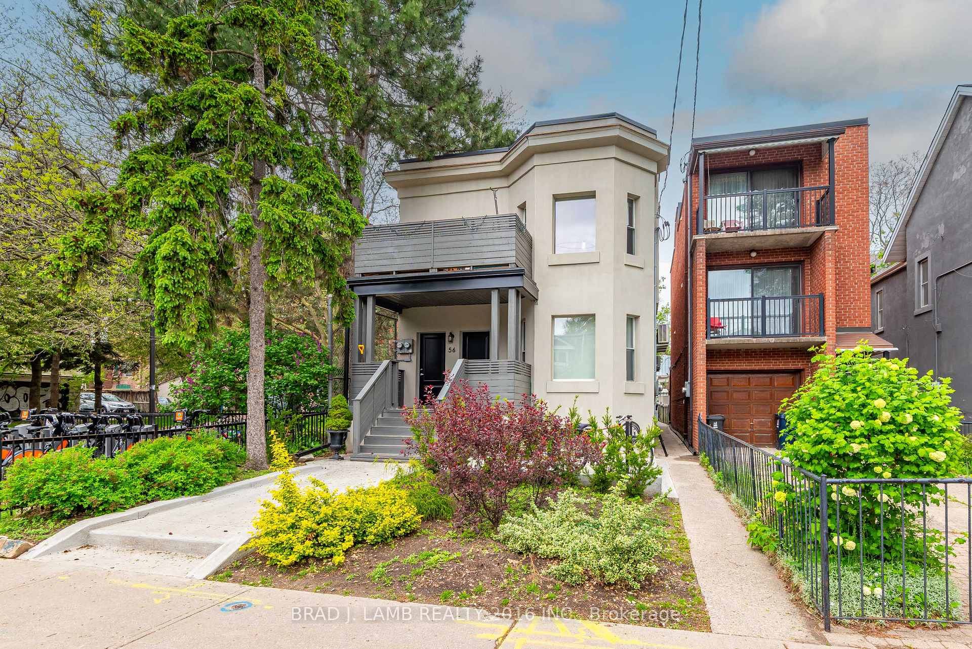 56 Wright Avenue