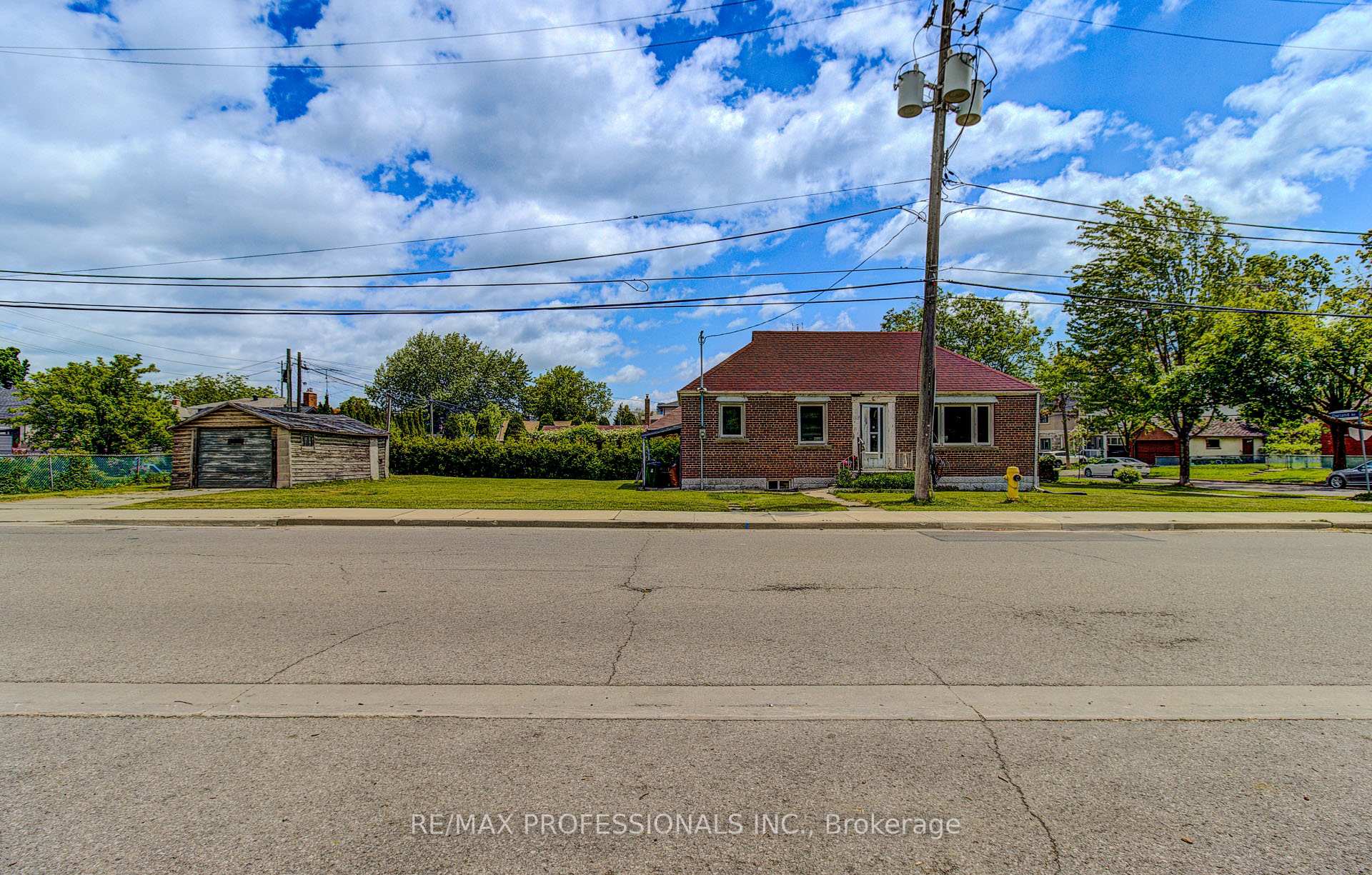 414 Melrose Street