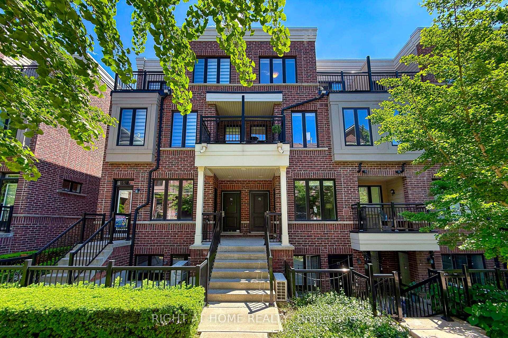 10 Carnation Avenue