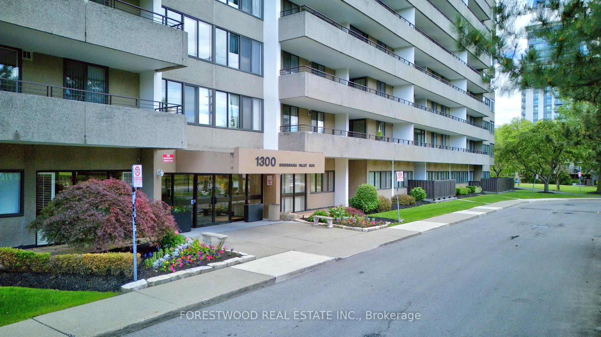 1300 Mississauga Valley Boulevard