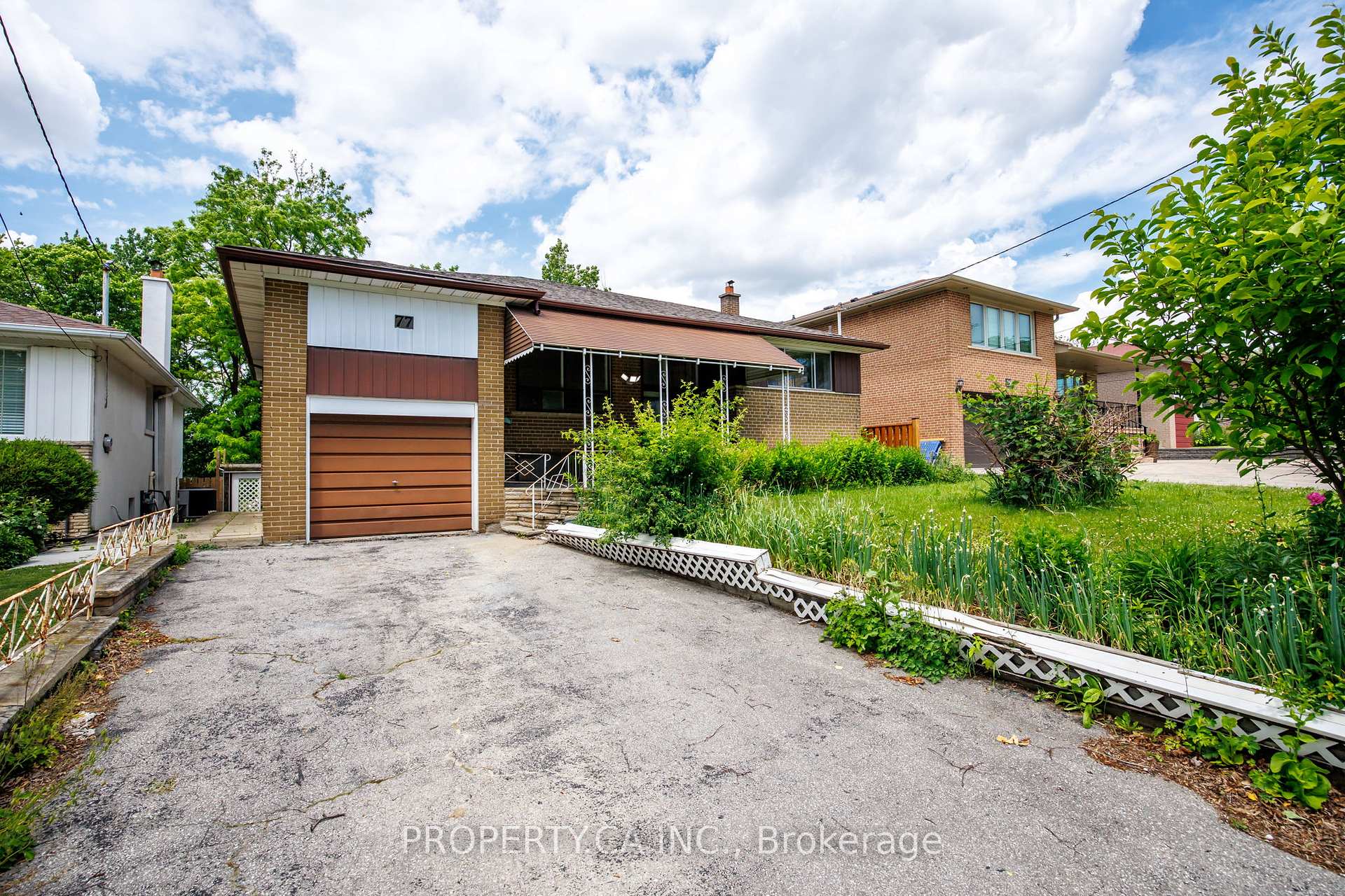 77 Troutbrooke Drive