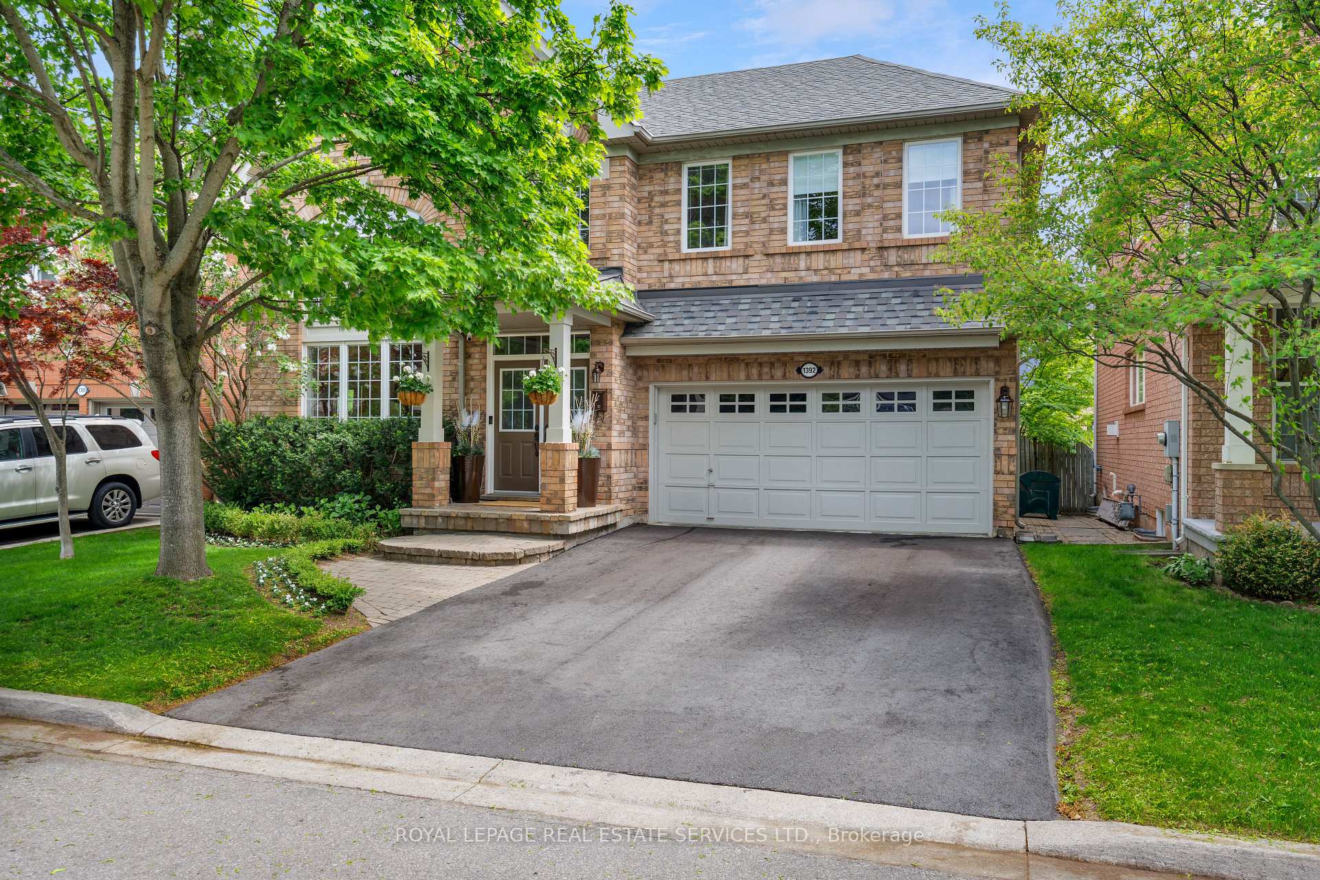 1392 Pinecliff Road