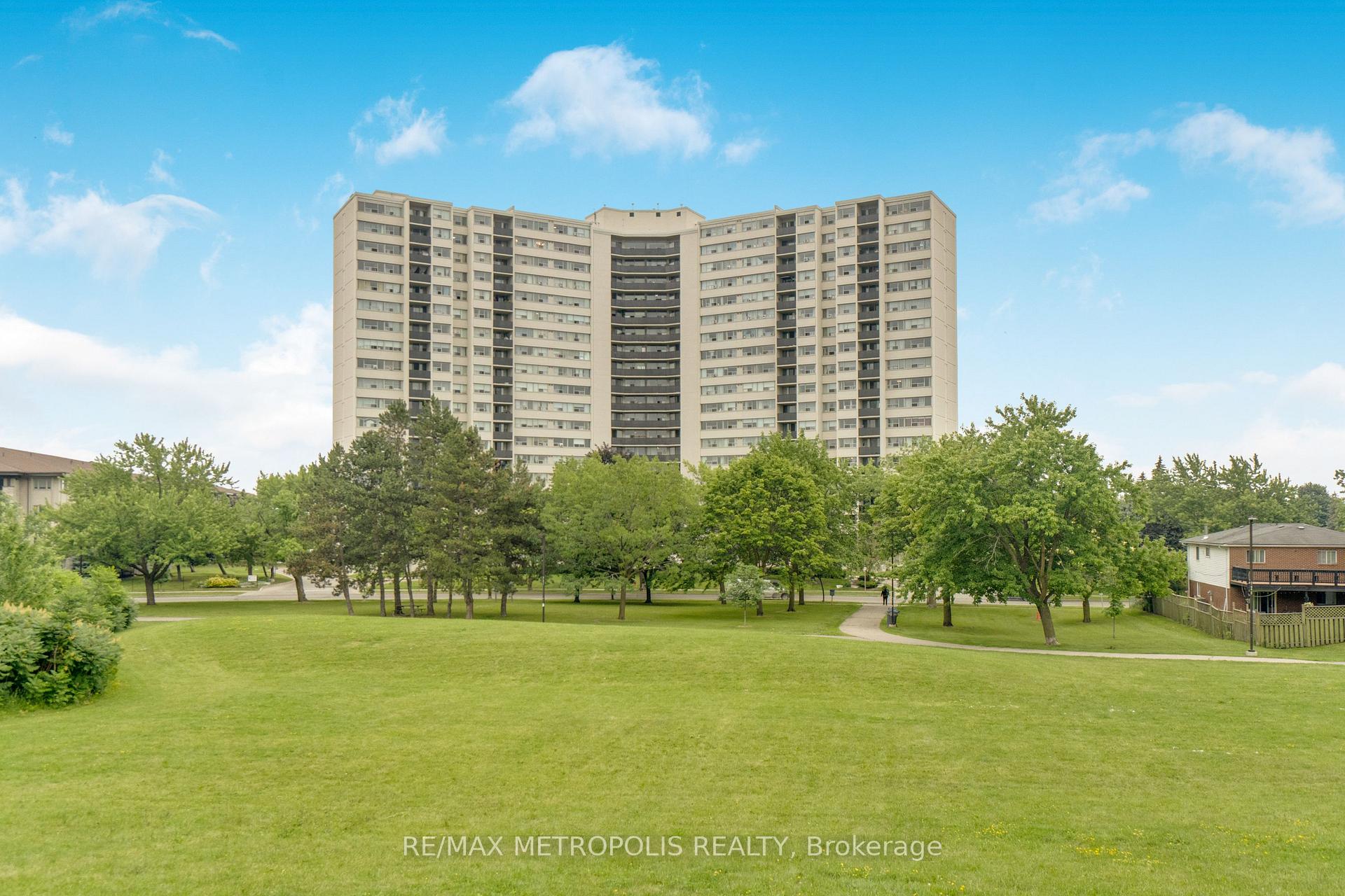 530 Lolita Gardens
