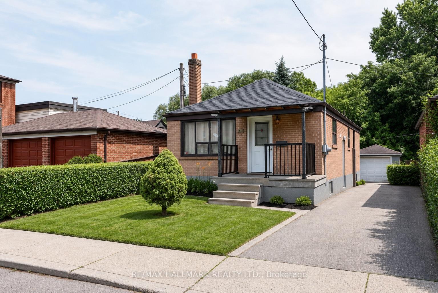 139 Kitchener Avenue