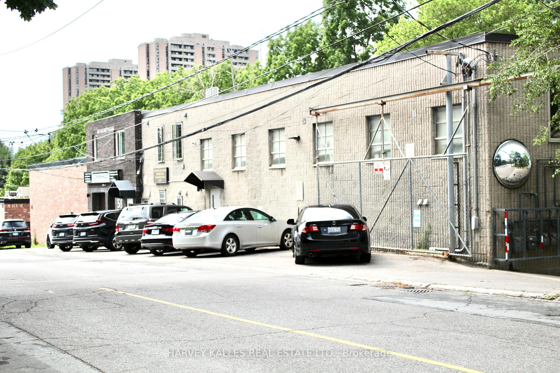 58 Rosemount Avenue W