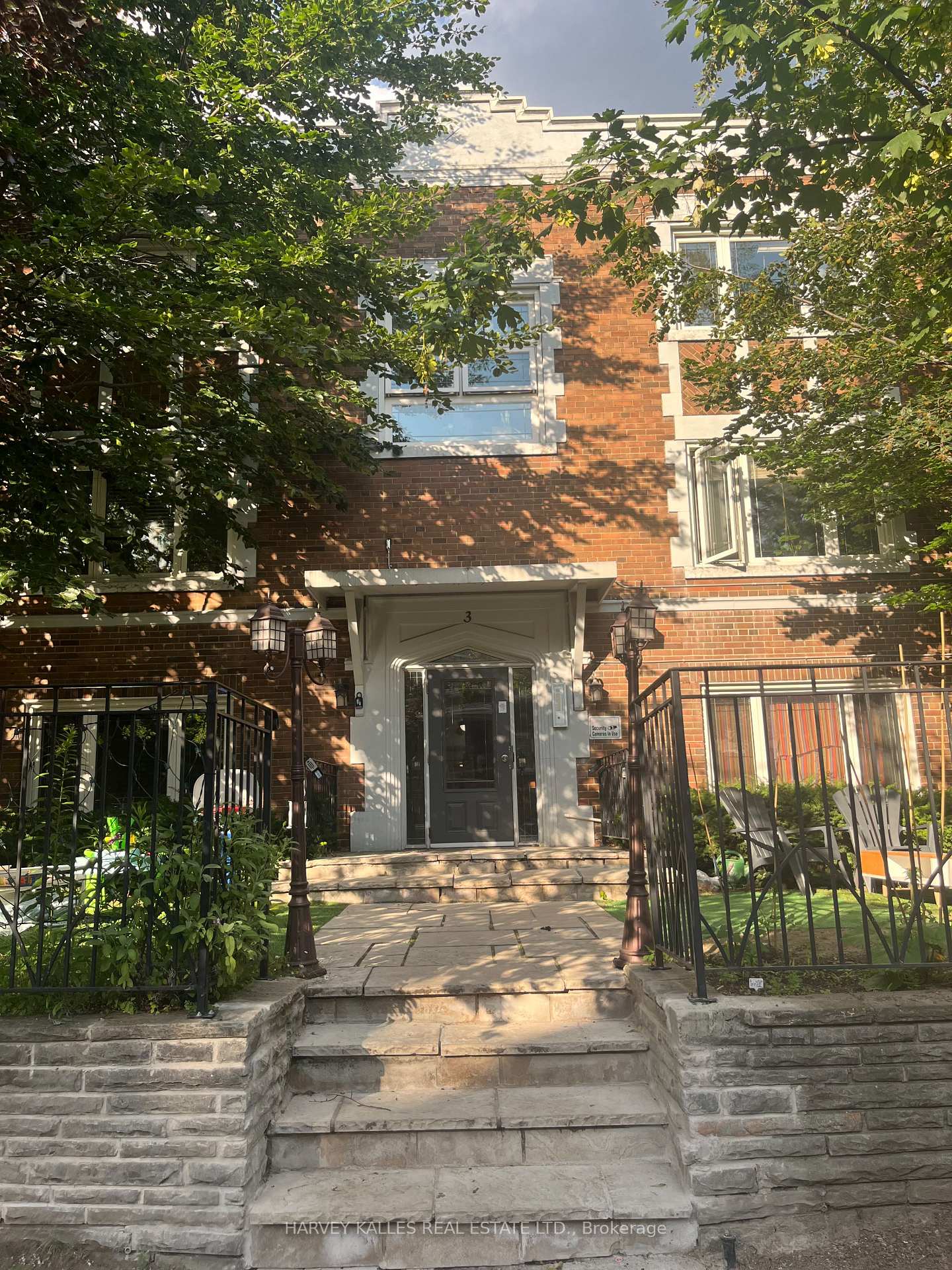 3 Elm Grove Avenue