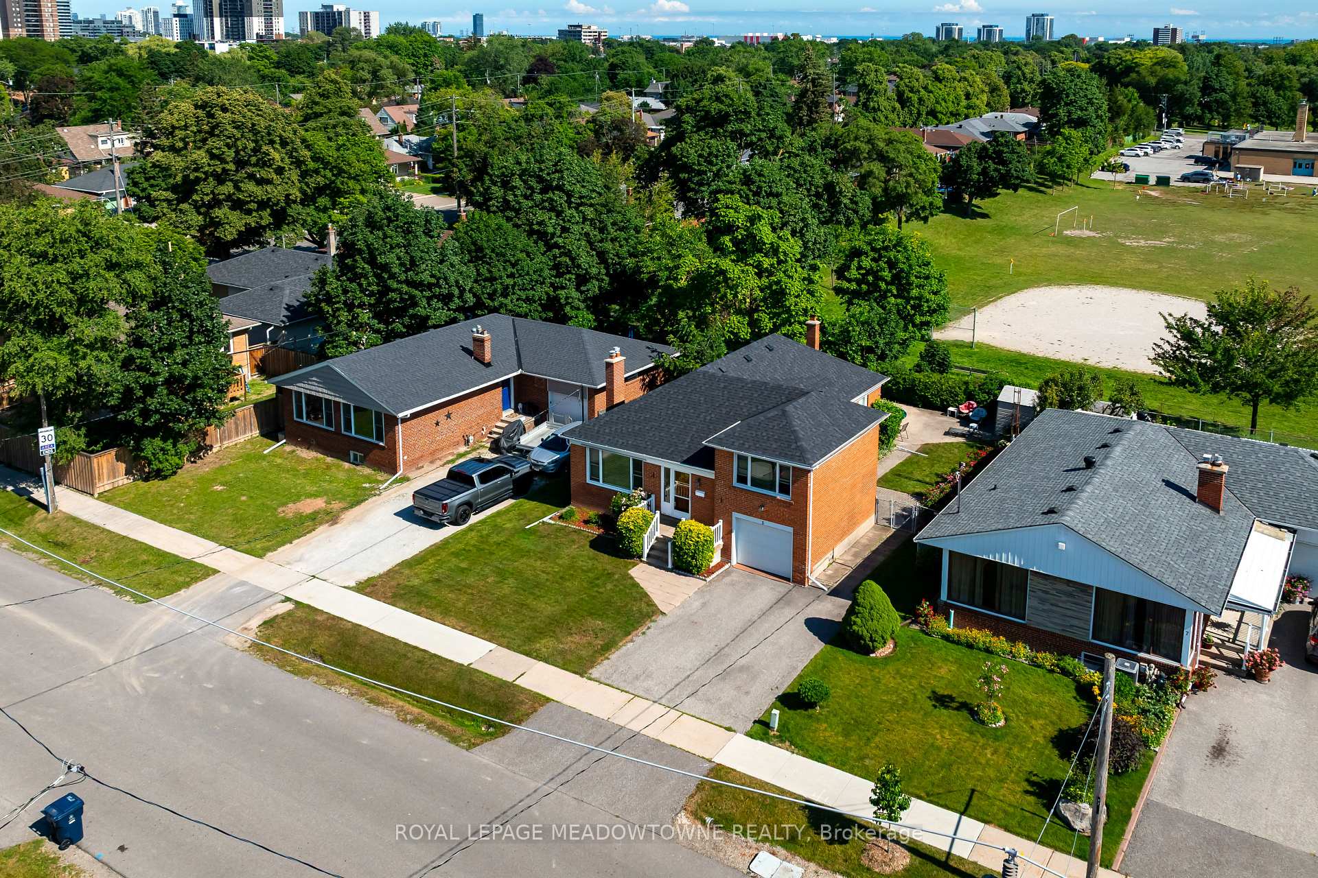 5 Boreal Road