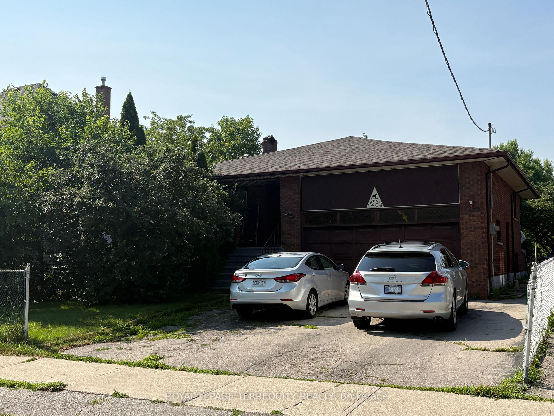 40 MacDonald Street