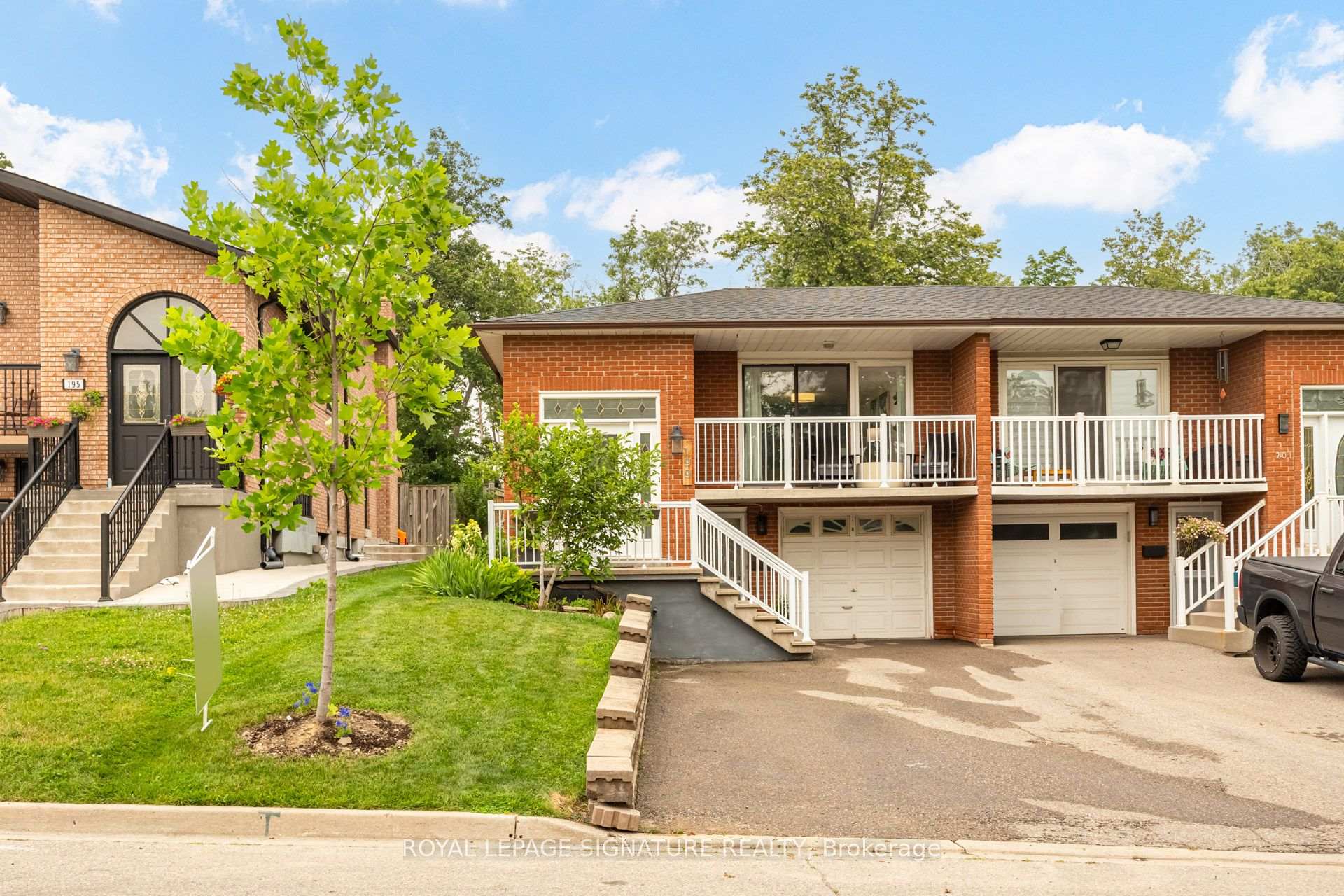 199 Chalfield Lane