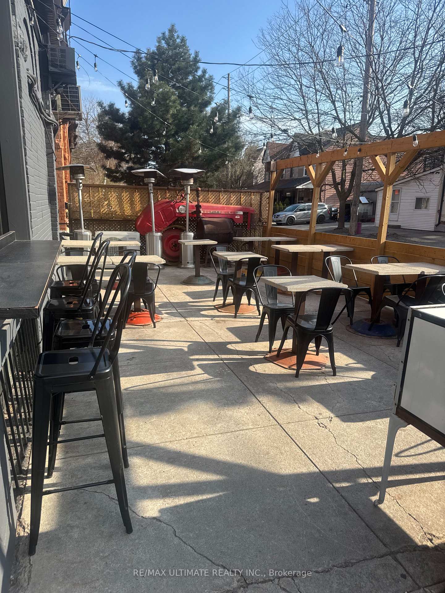 1627 Dupont Street