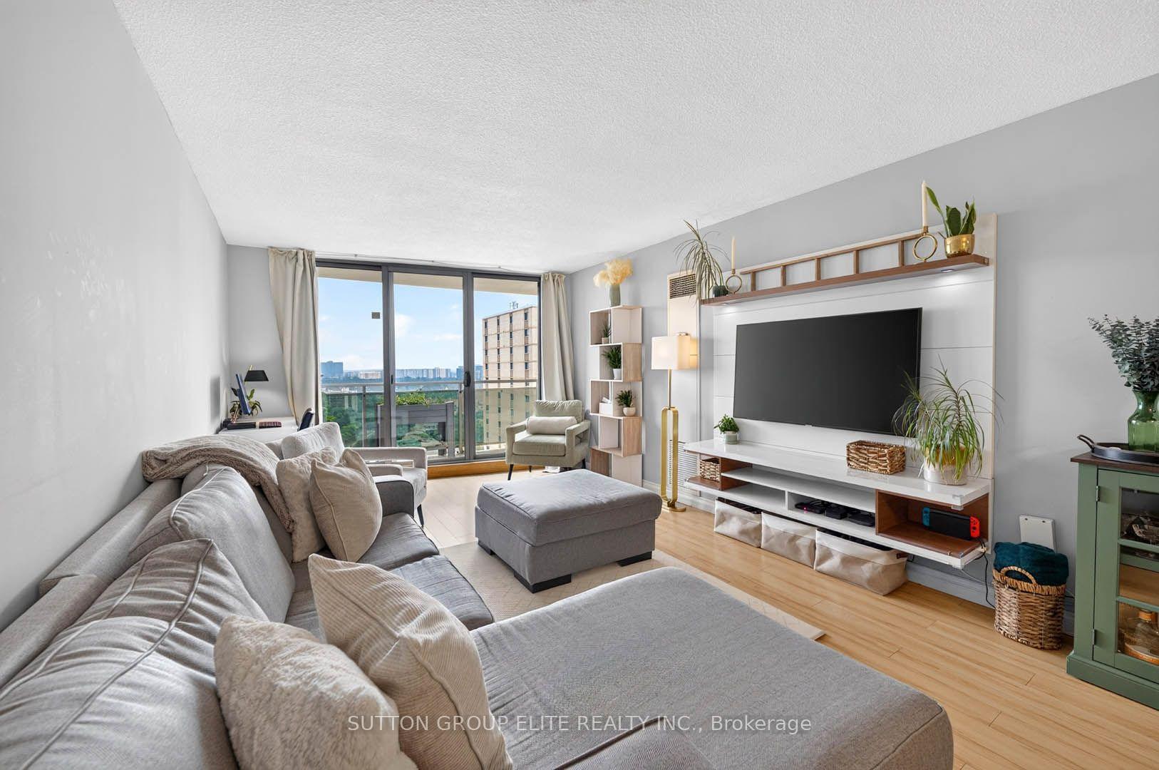 820 Burnhamthorpe Road