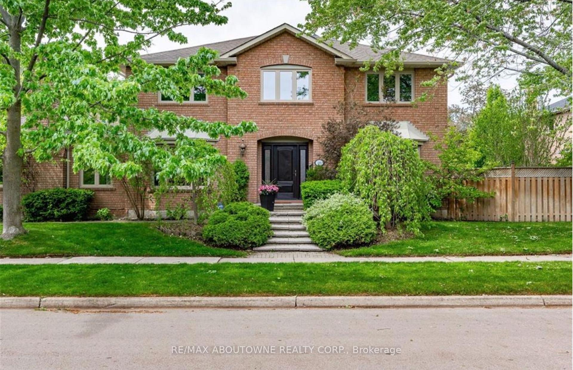 500 Blenheim Crescent