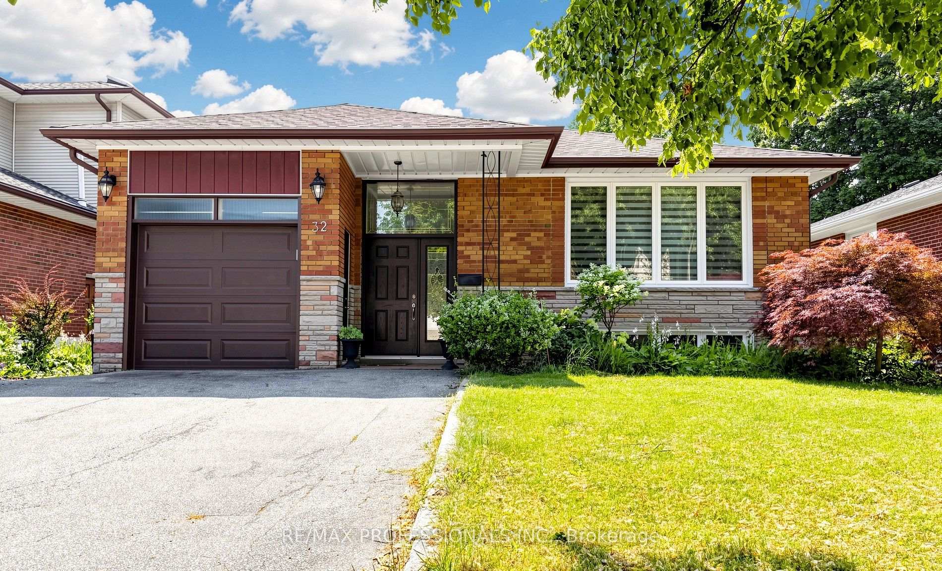 32 Sellmar Road