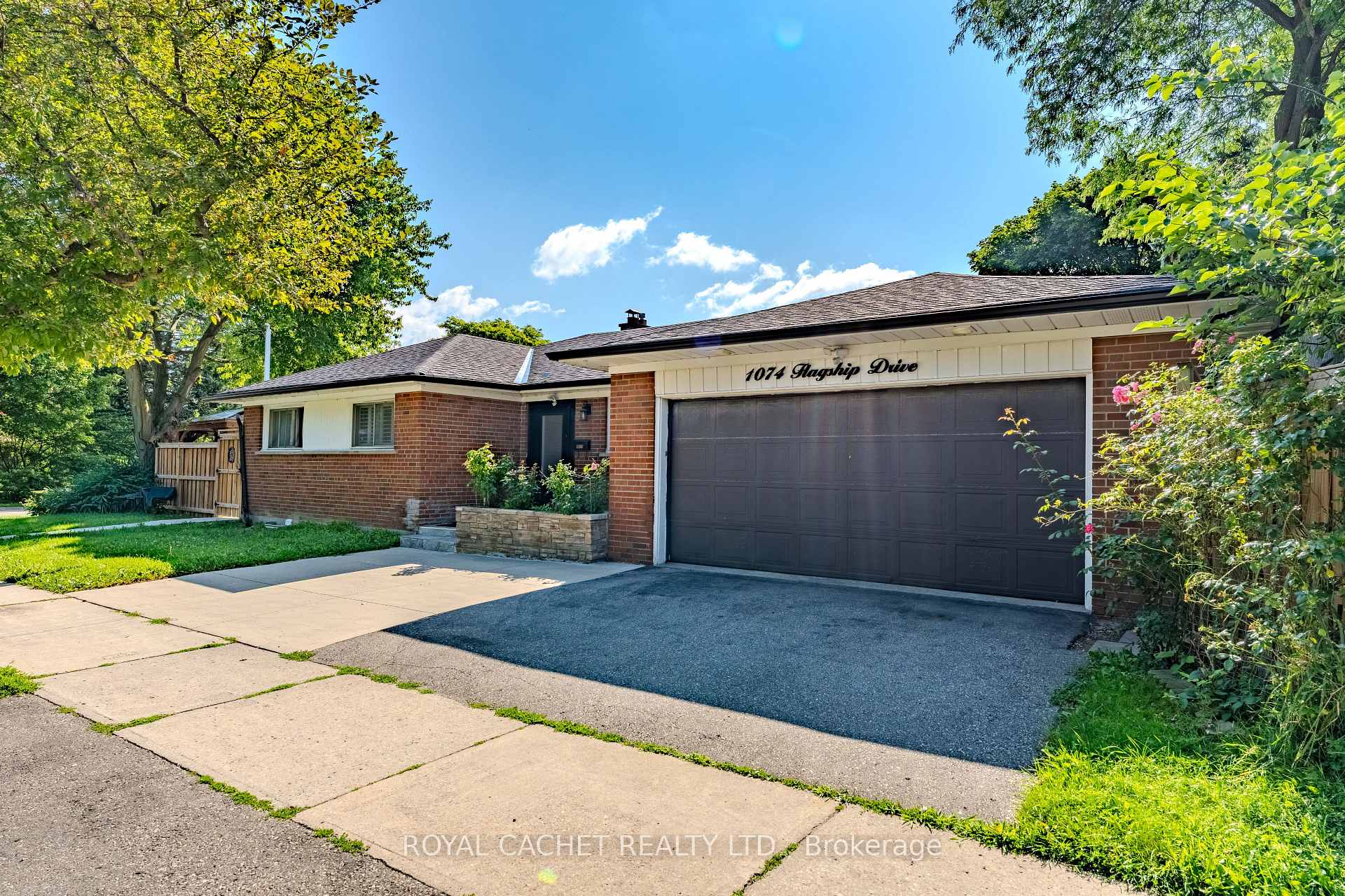 1074 Flagship Drive