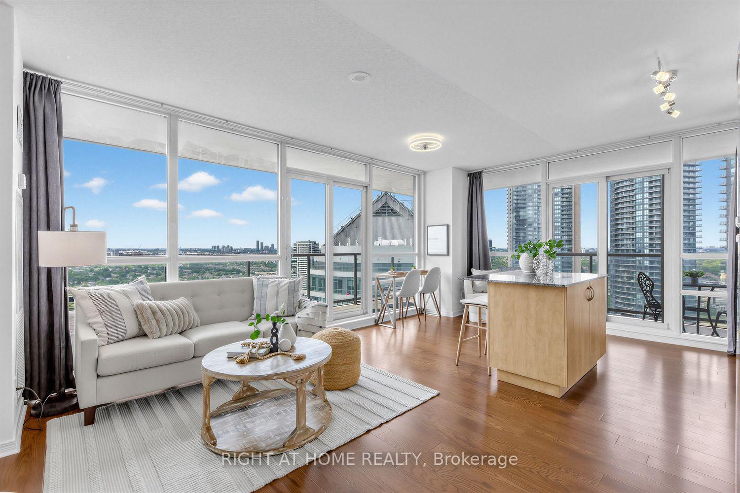 2240 Lake Shore Boulevard W