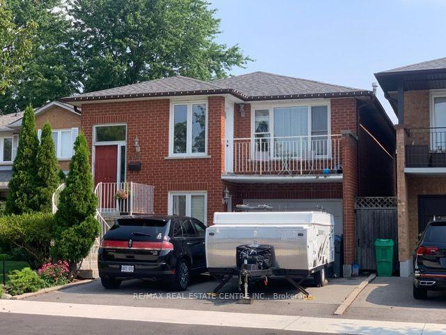 4386 Curia Crescent