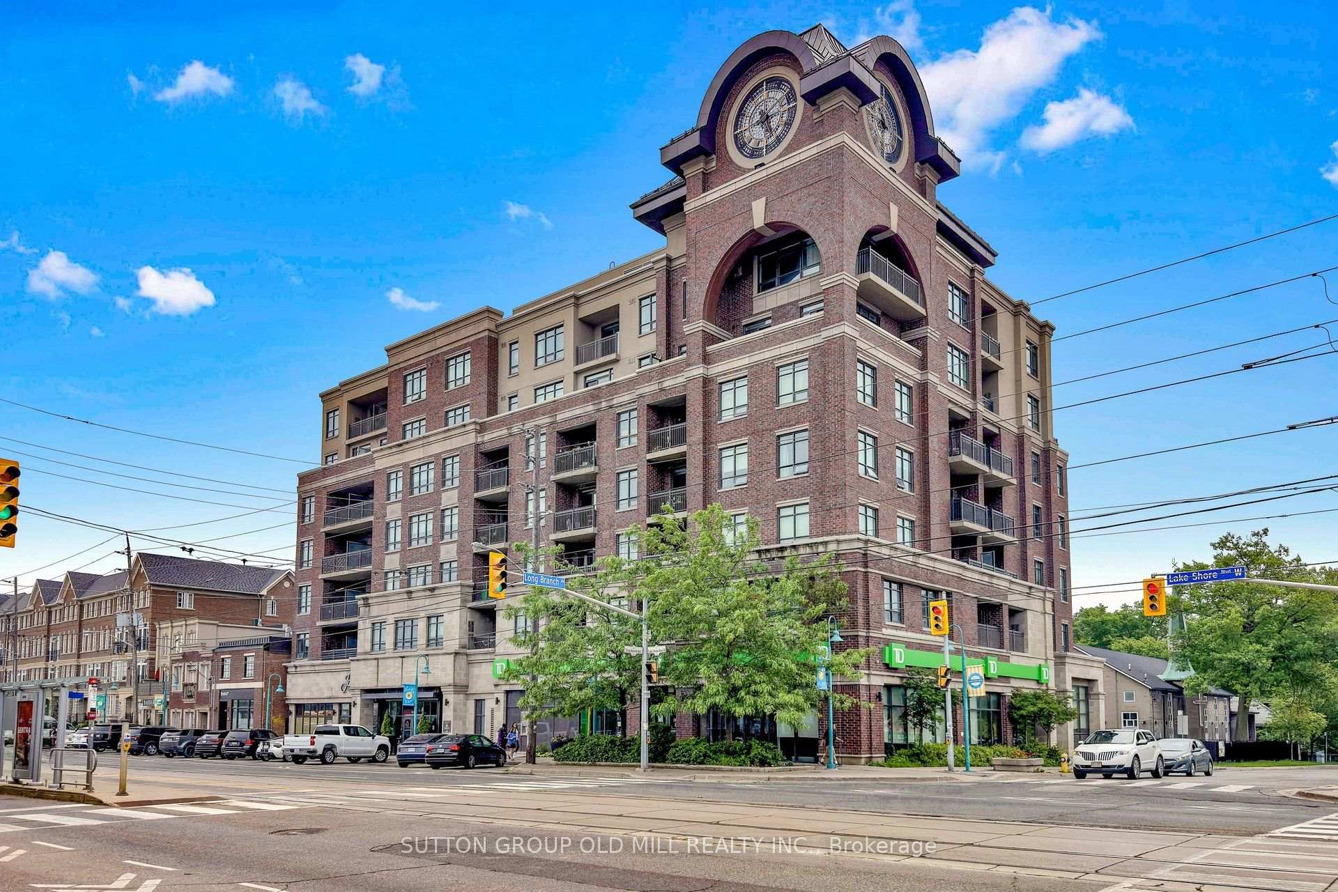 3563 Lake Shore Boulevard W