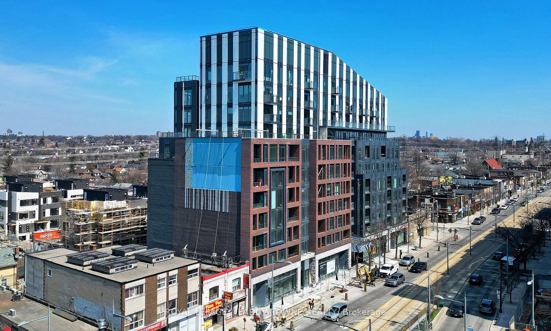 1808 St. Clair Avenue W