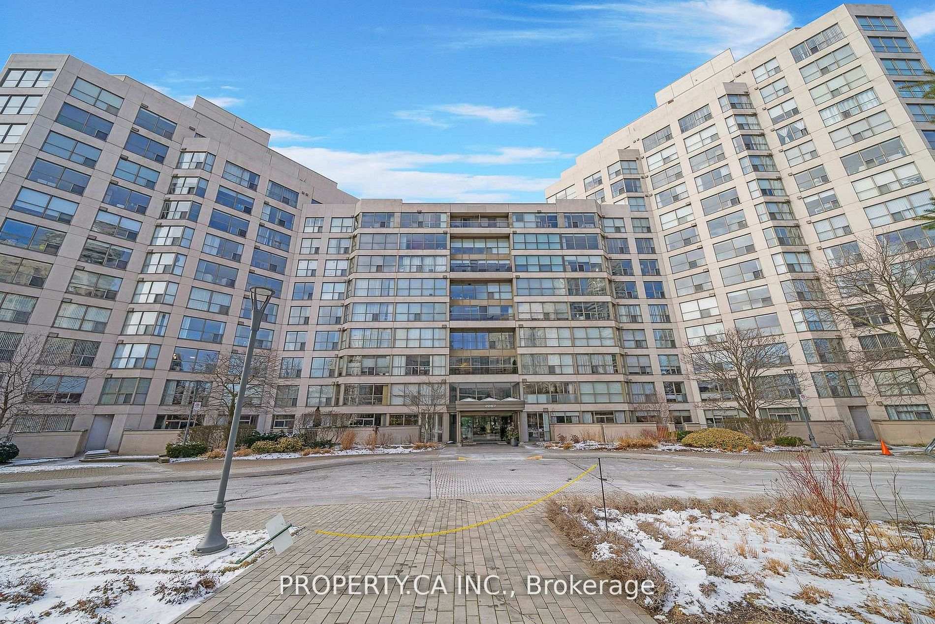 2267 Lake Shore Boulevard W