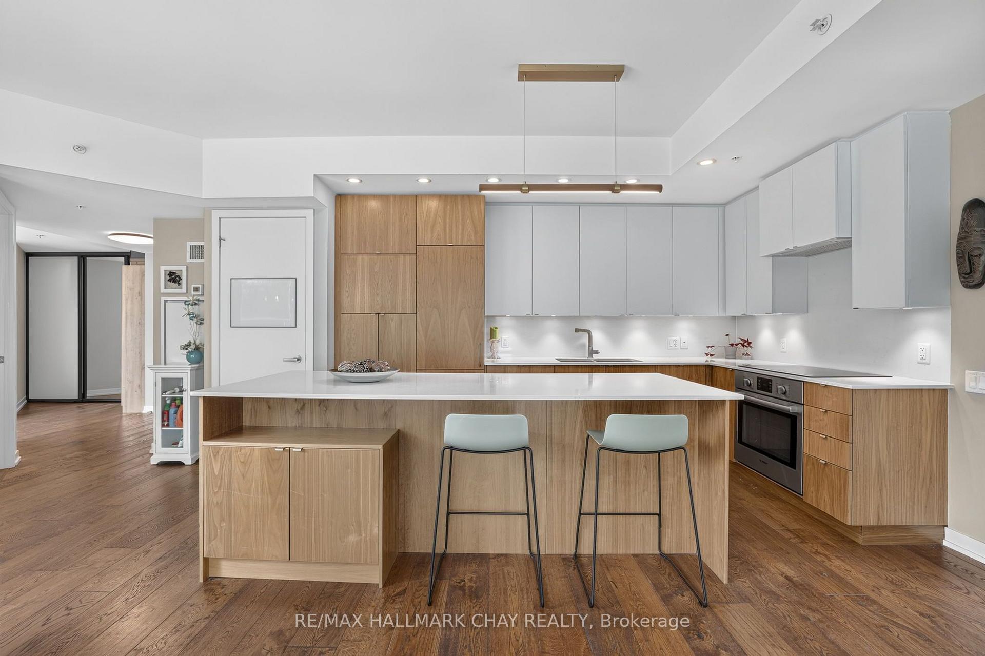 38 Howard Park Avenue
