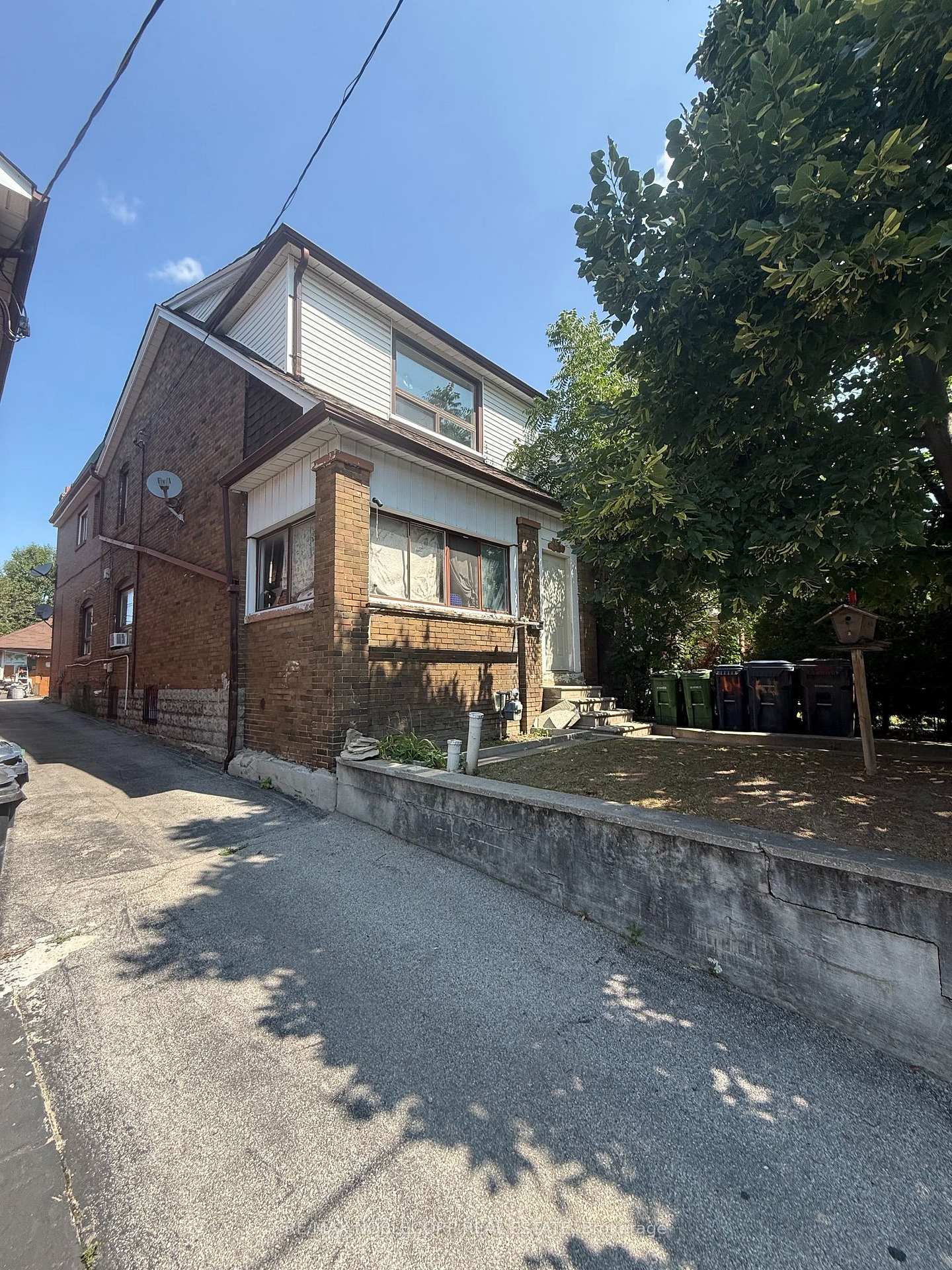 64 Ashburnham Road