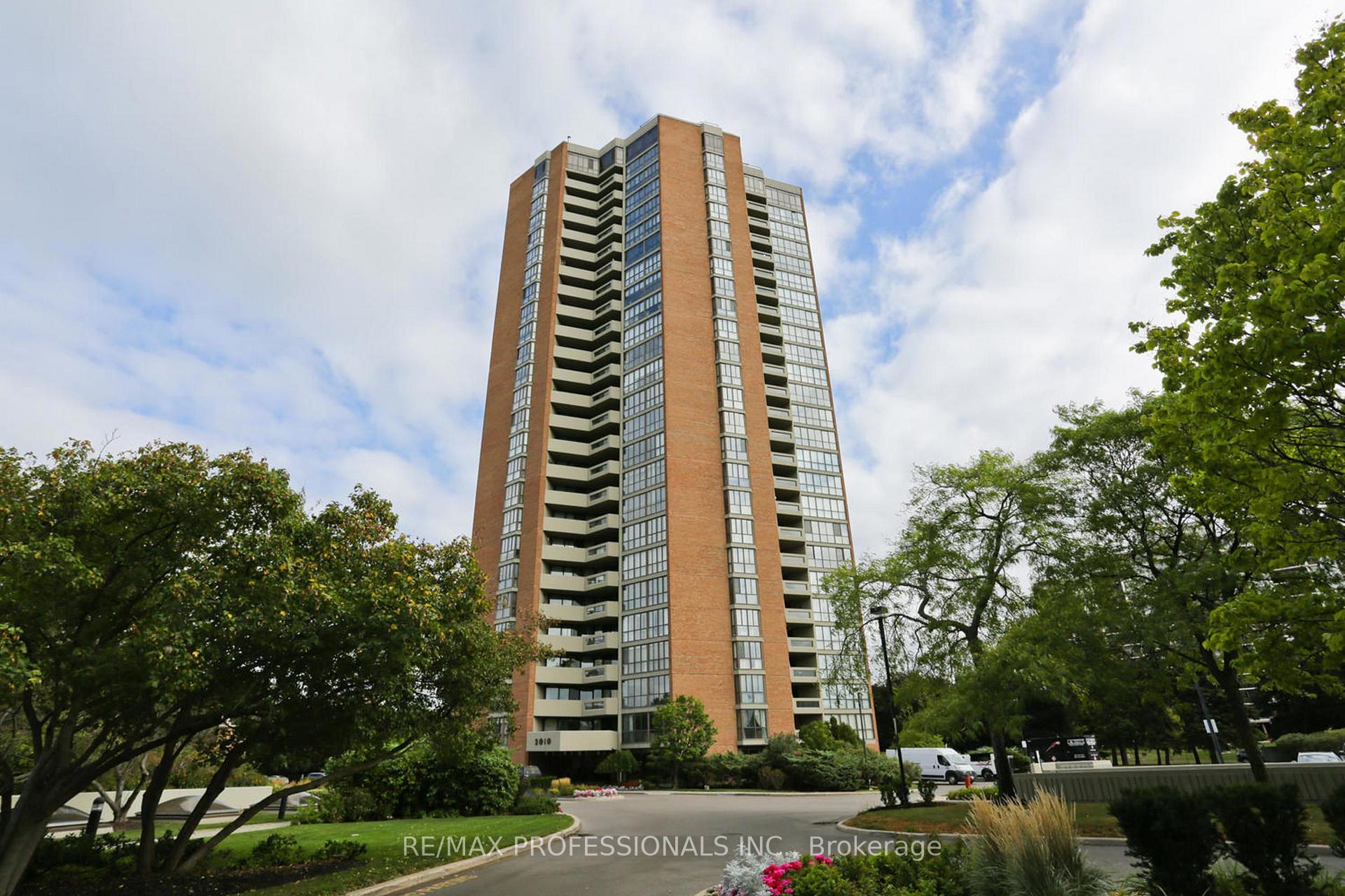 2010 Islington Avenue