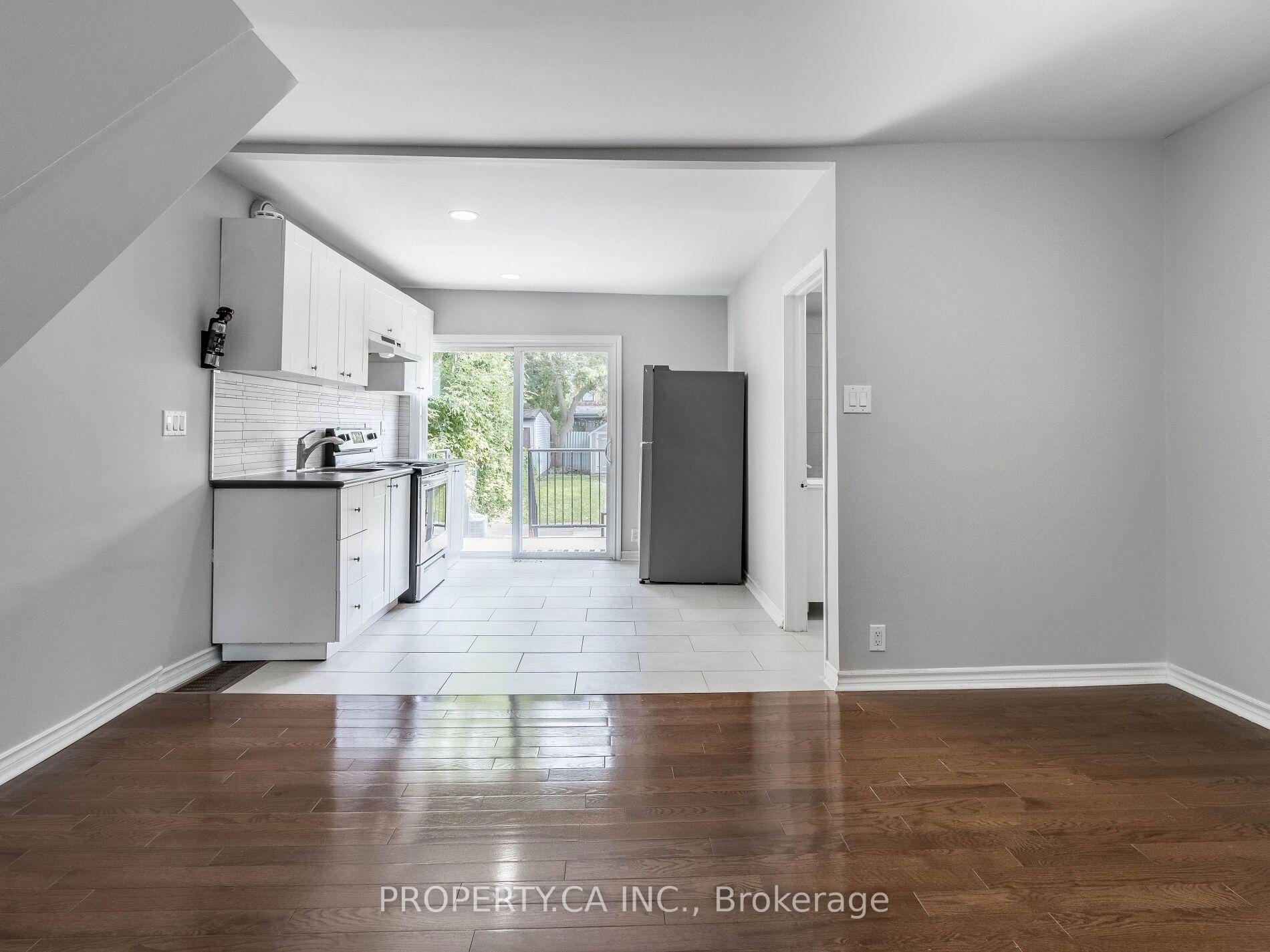 285 Bartlett Avenue